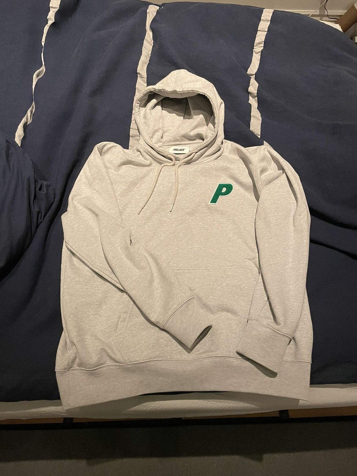 Palace Palace Chenille Tri Ferg Hoodie Gray Size US XL / EU 56 / 4 - 1 Thumbnail