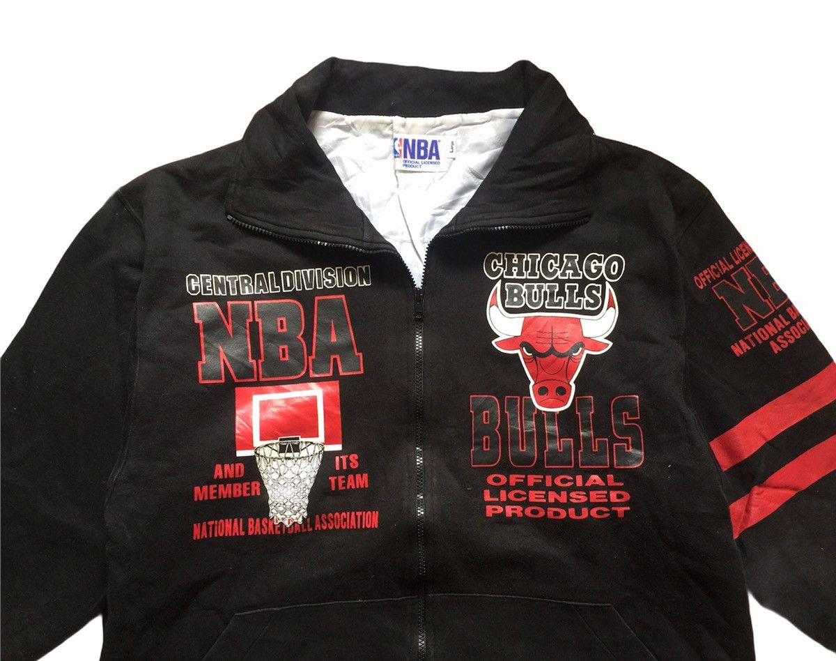NBA Vintage 90’s Chicago Bulls NBA Sweater Size US L / EU 52-54 / 3 - 2 Thumbnail