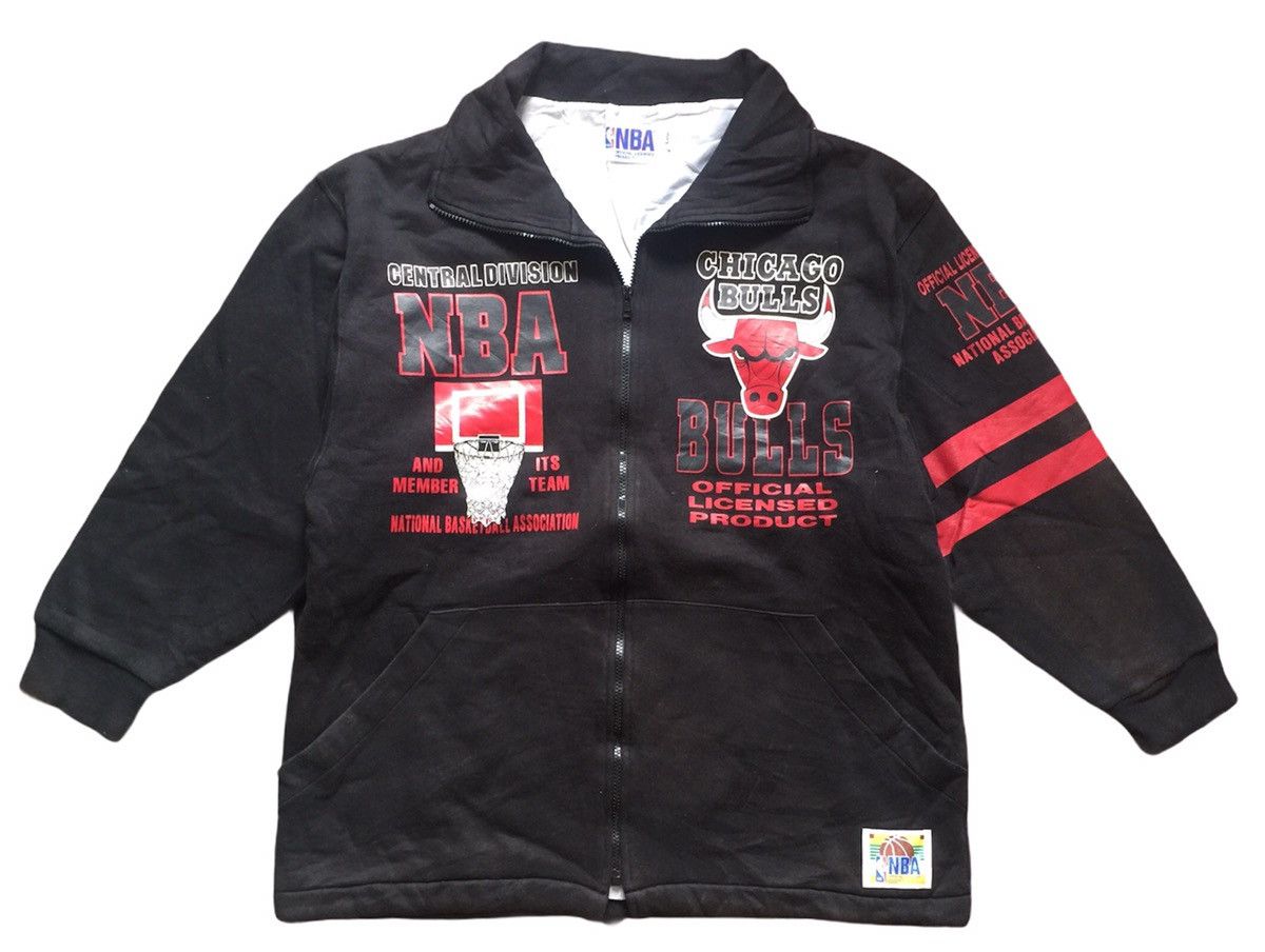 NBA Vintage 90’s Chicago Bulls NBA Sweater Size US L / EU 52-54 / 3 - 1 Thumbnail