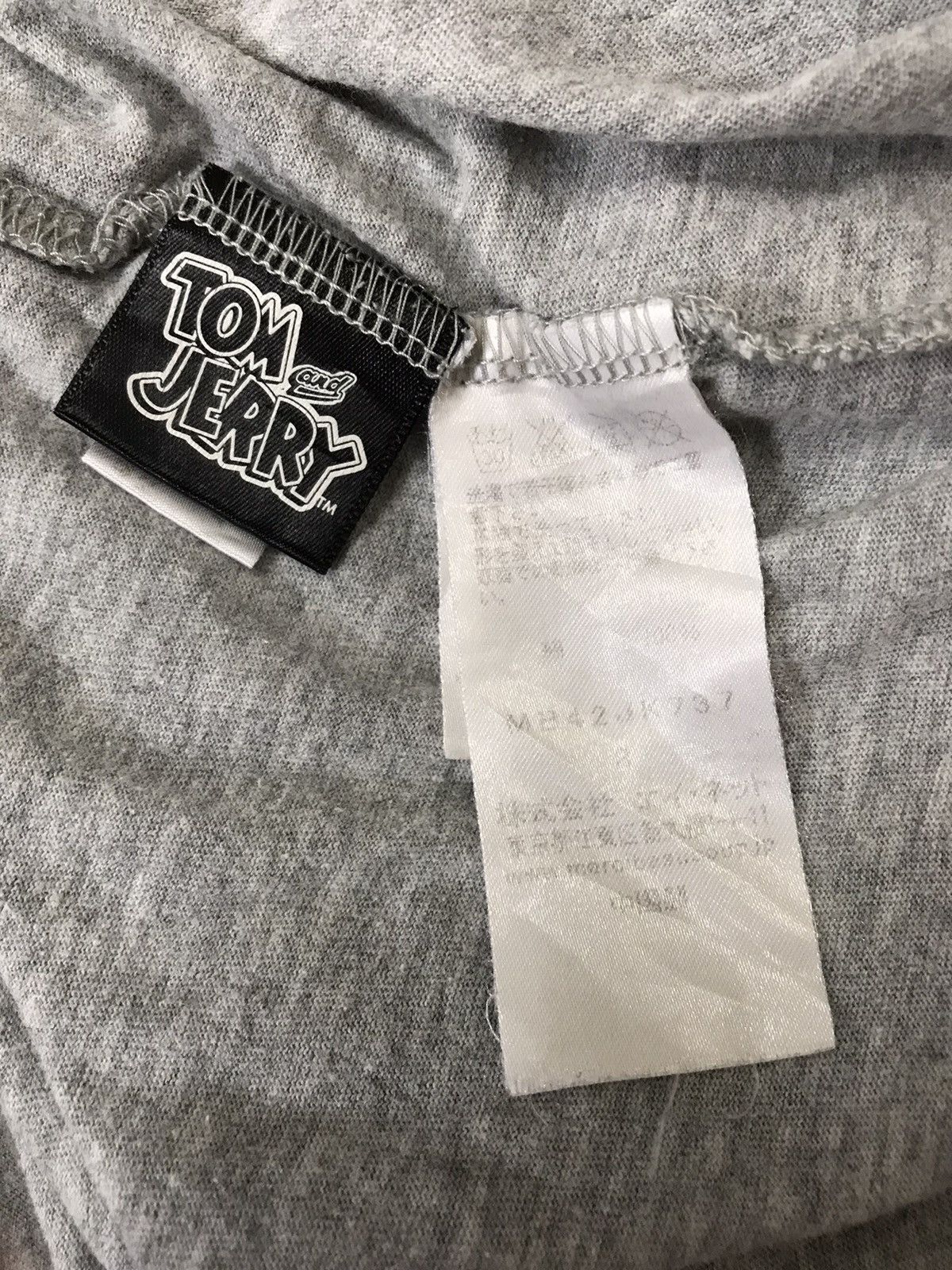 Issey Miyake × mercibeaucoup Issey Miyaki Mercibeaucoup X Tom and Jerry Size US M / EU 48-50 / 2 - 6 Thumbnail