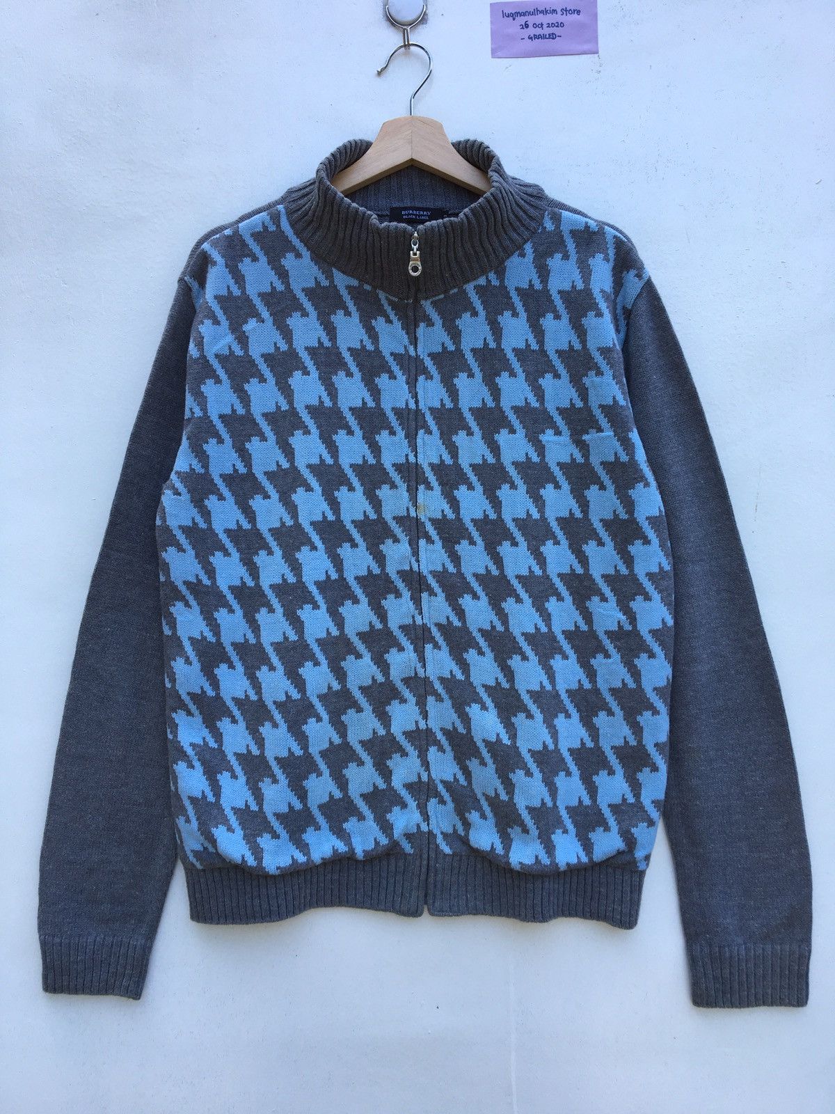 Burberry Burberry Vintage Men Knitwear Size US M / EU 48-50 / 2 - 2 Thumbnail