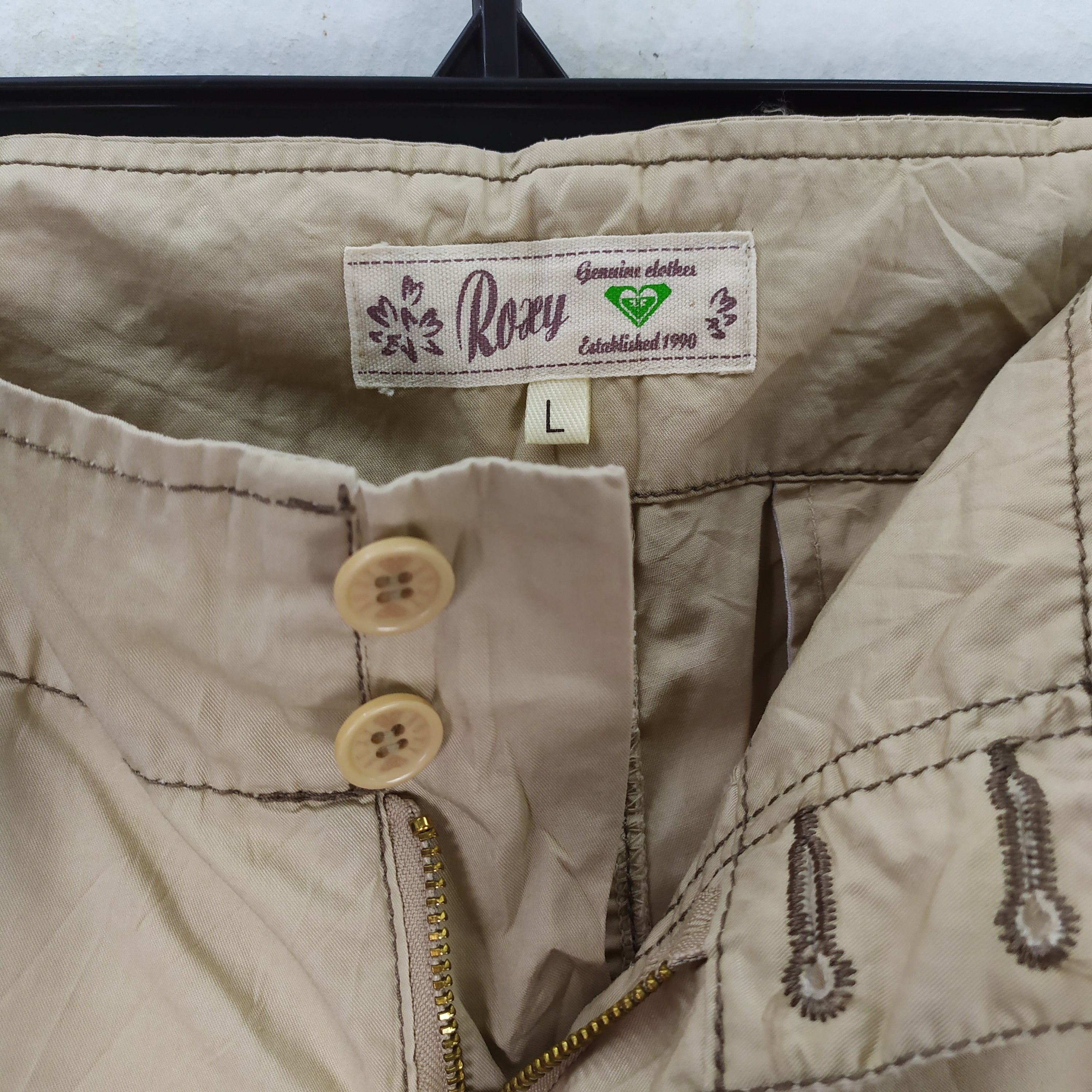 Japanese Brand × Vintage ROXY CROPPED CARGO PANTS Size US 30 / EU 46 - 4 Thumbnail