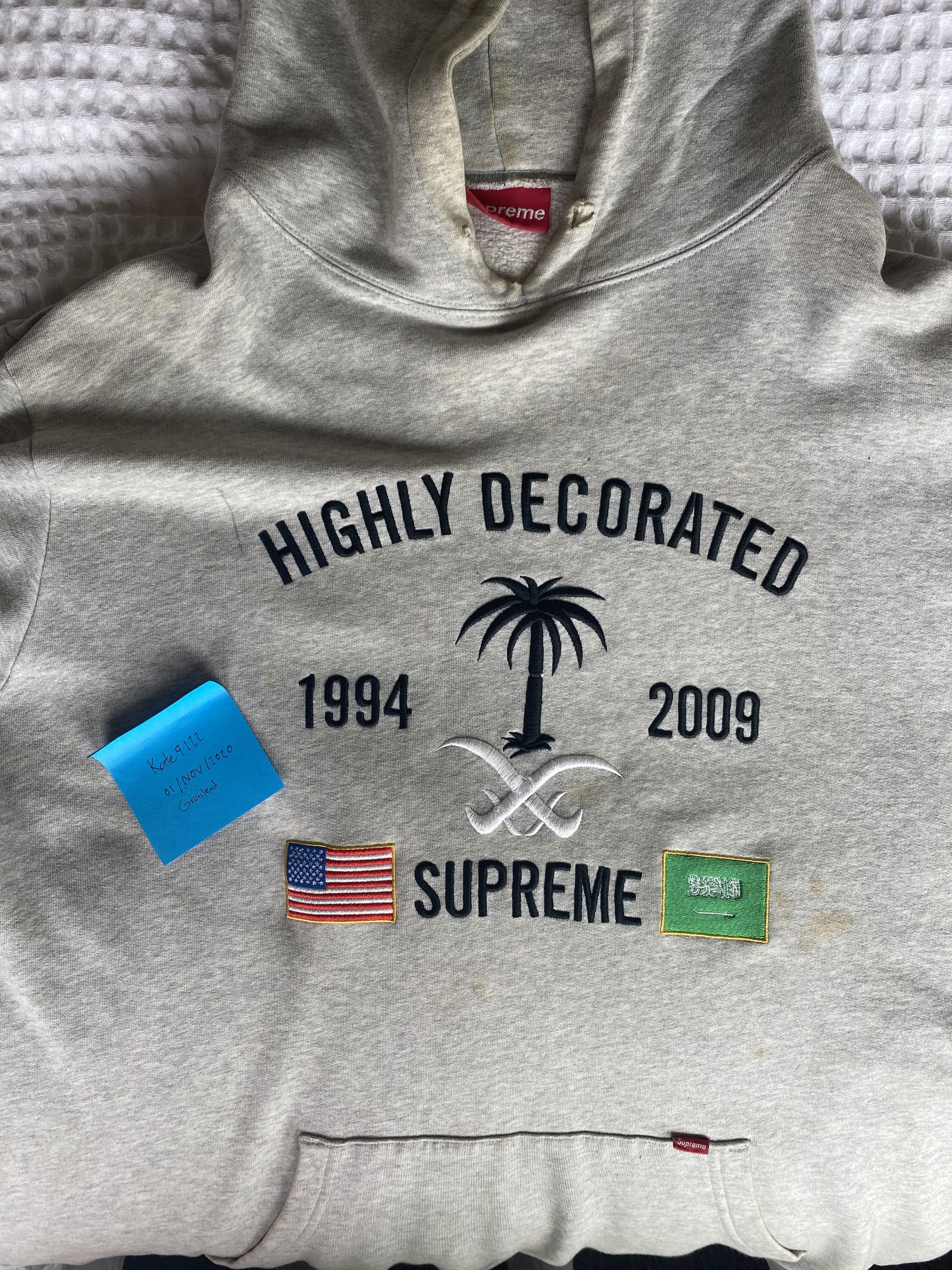 Supreme highly 2025 decorated hoodie