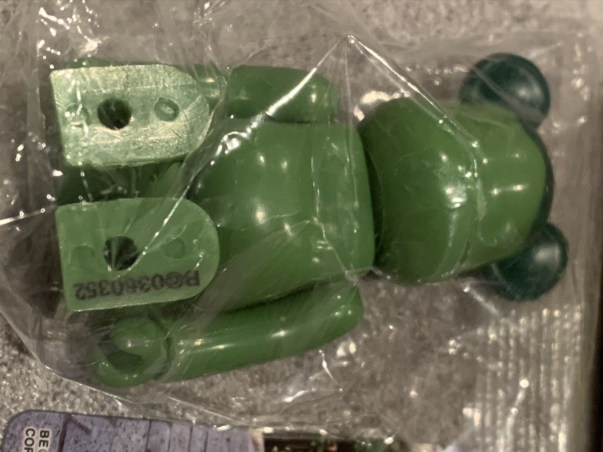 Medicom Toy Series 36 Bearbrick jellybean matcha 100% Size ONE SIZE - 3 Thumbnail