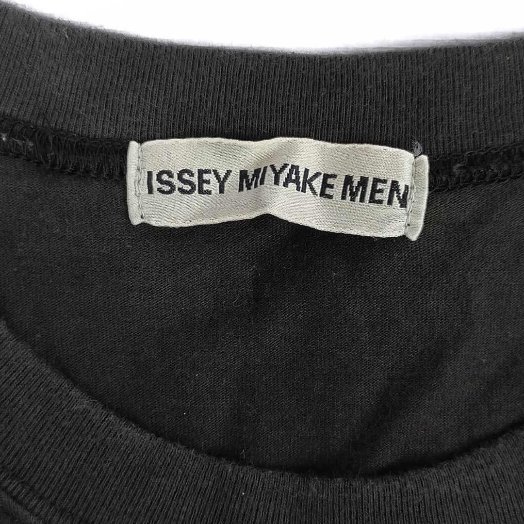 Issey Miyake × Pleats Please Issey Miyake × Tsumori Chisato ISSEY MIYAKE MEN VINTAGE T-SHIRT Size US M / EU 48-50 / 2 - 5 Thumbnail