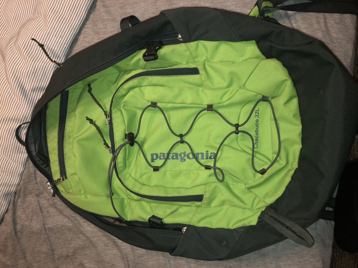 Patagonia Patagonia Chacabuco 32L Backpack Grailed