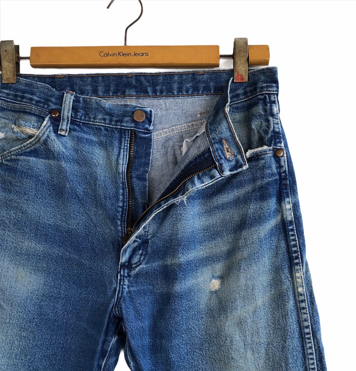 Wrangler Vintage Wrangler Distressed Ripped Denim Jeans Size US 34 / EU 50 - 10 Thumbnail