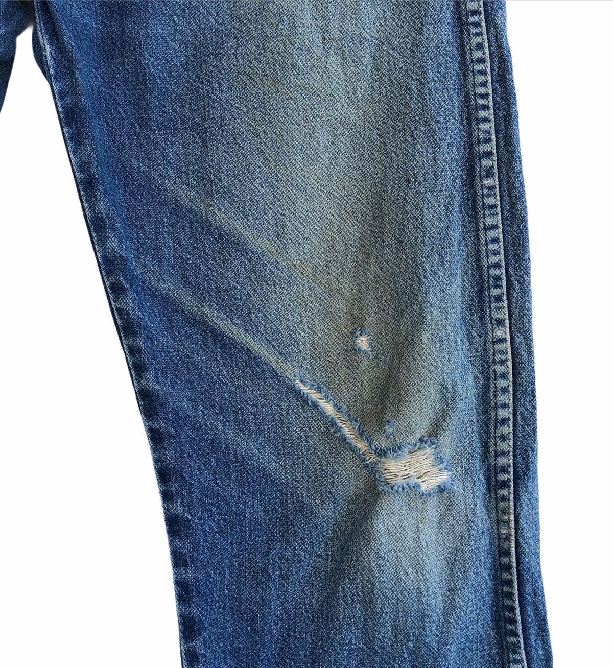 Wrangler Vintage Wrangler Distressed Ripped Denim Jeans Size US 34 / EU 50 - 6 Thumbnail
