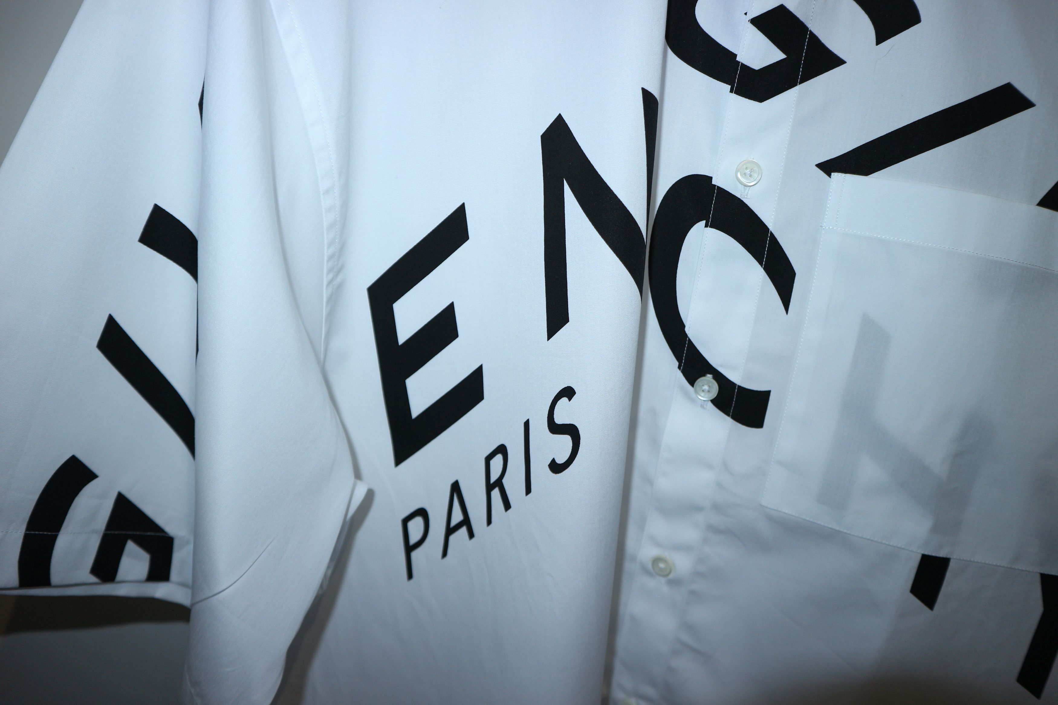 Givenchy refracted print shirt Size US XXS / EU 40 - 3 Thumbnail