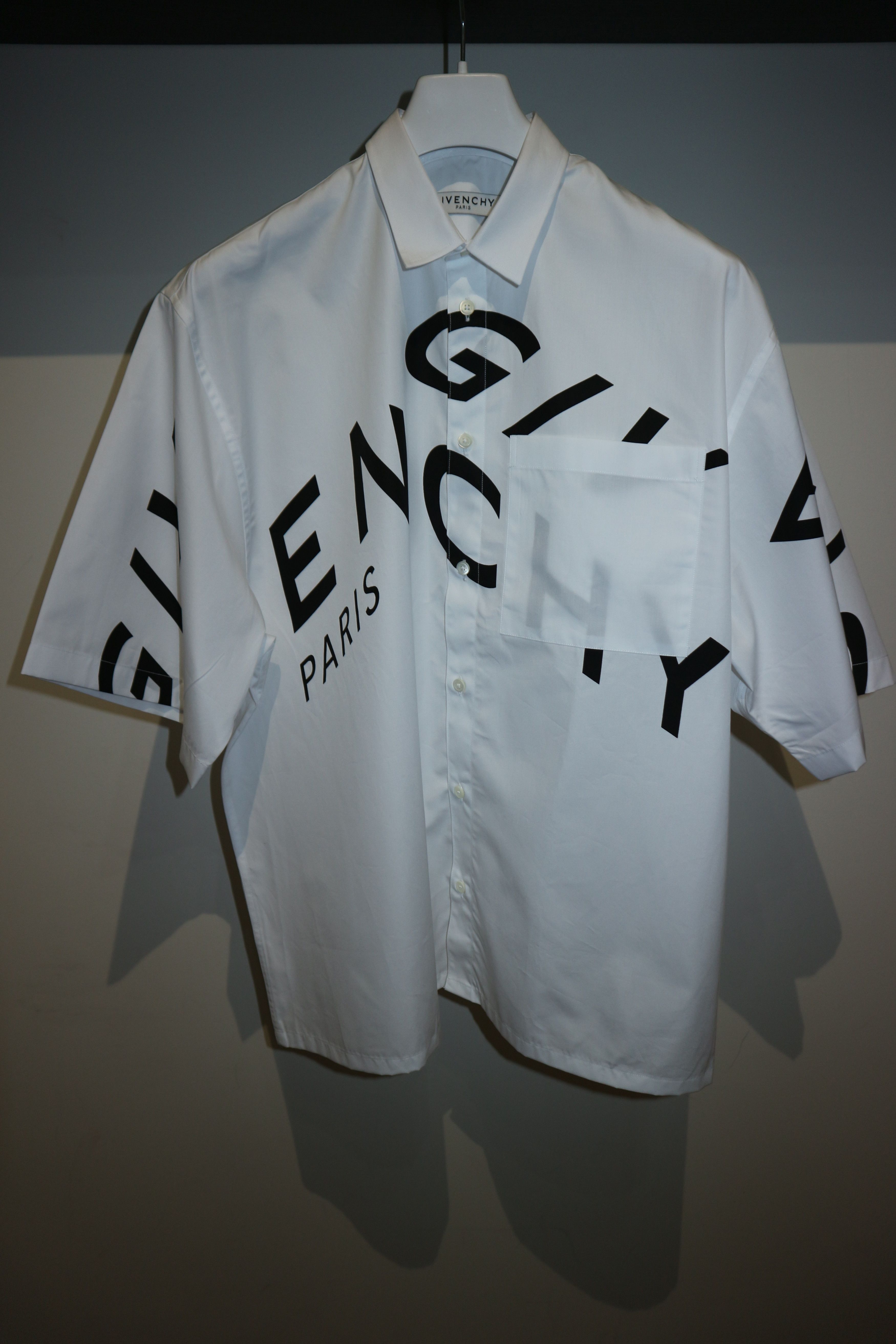 Givenchy refracted print shirt Size US XXS / EU 40 - 1 Preview