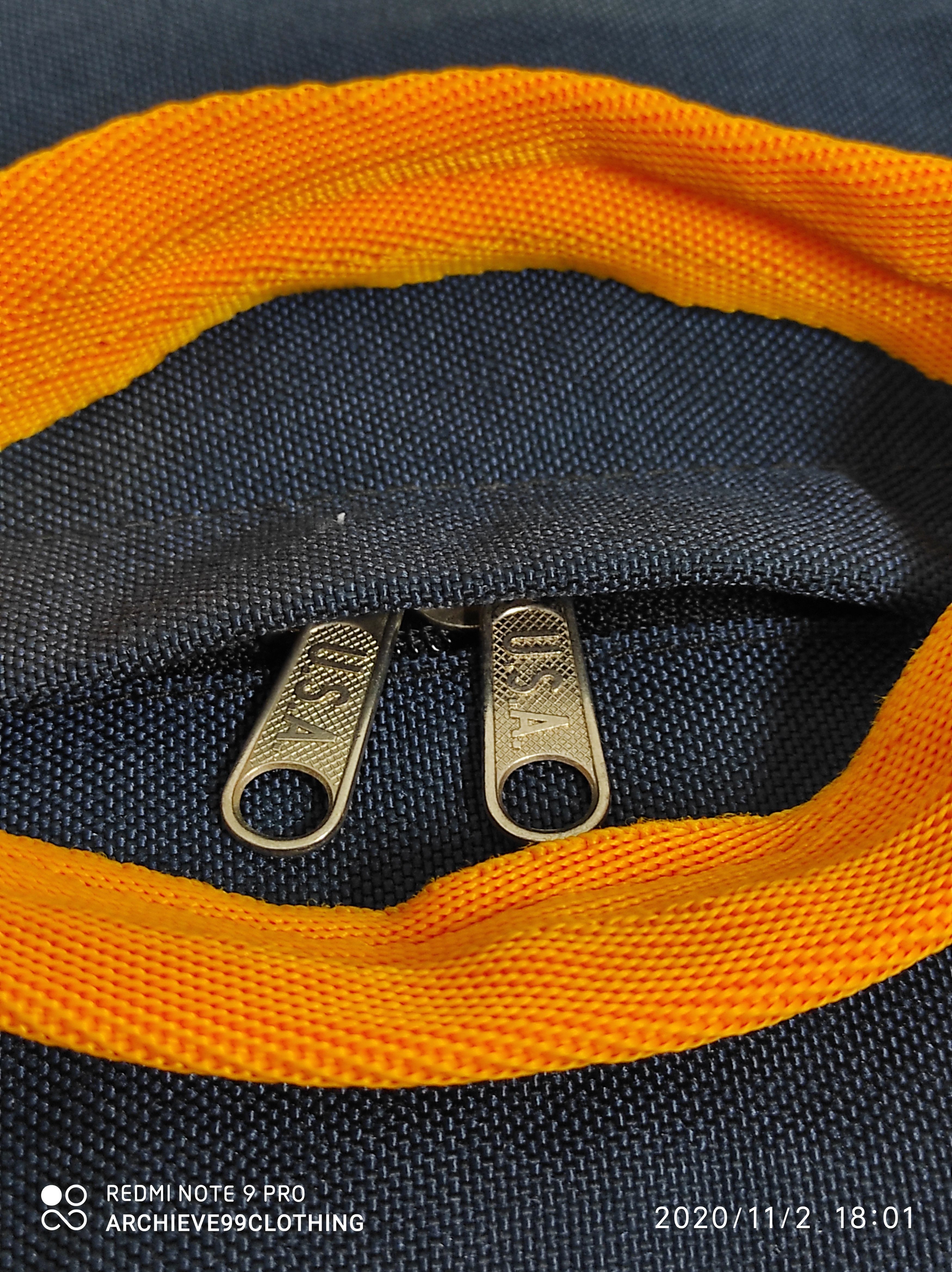 Vans Vintage 1990 VANS Canvas Duffle travel bag hand made USA Size ONE SIZE - 8 Thumbnail
