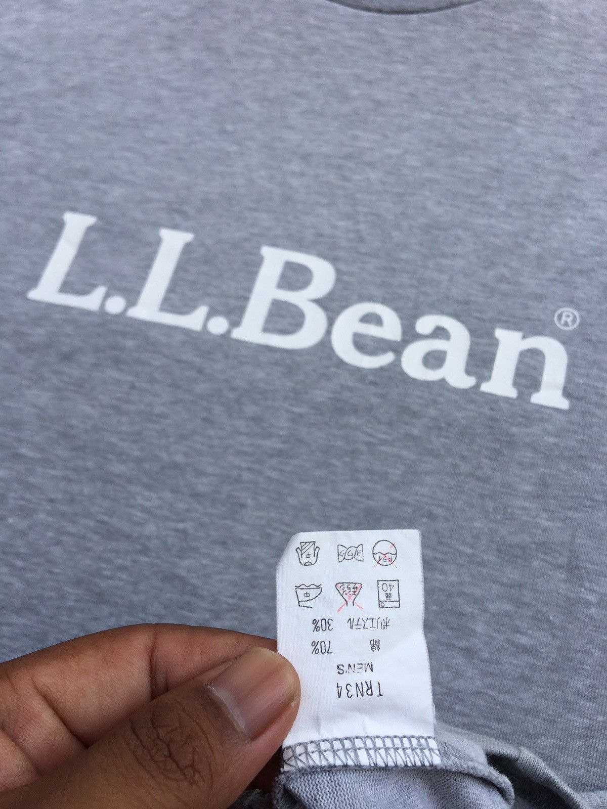 L.L. Bean Vintage L.L Bean Spellout Tshirt Size US S / EU 44-46 / 1 - 6 Thumbnail