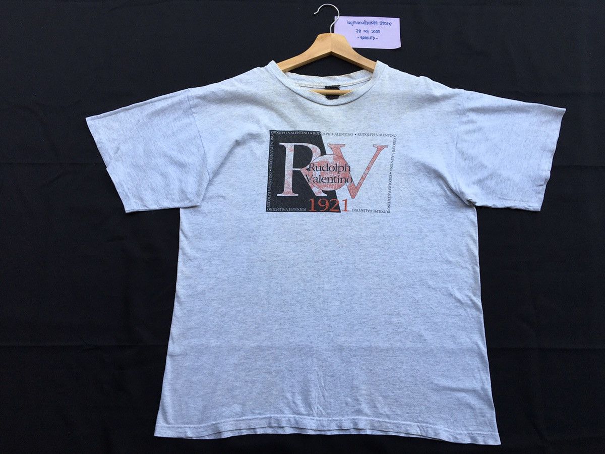 Valentino Vintage Rudolph Valentino Big Logo Spellout Tshirt Size US XL / EU 56 / 4 - 2 Thumbnail