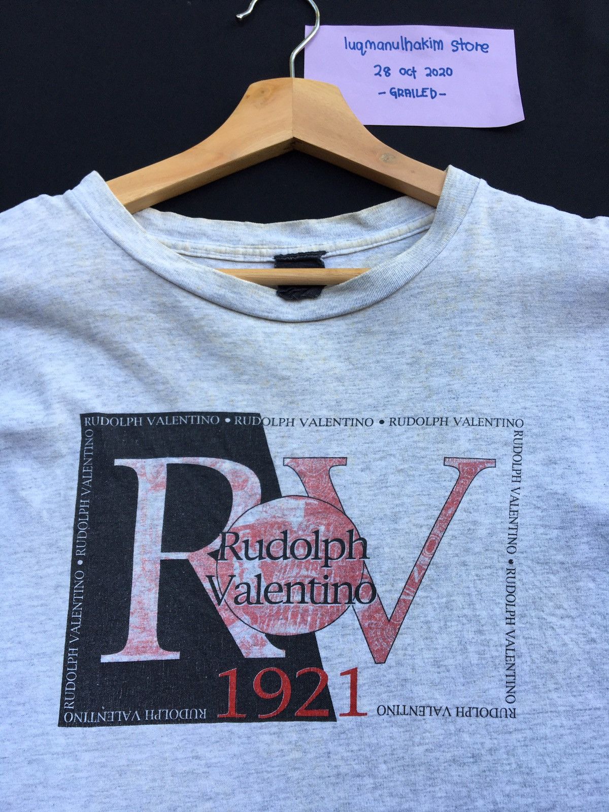 Valentino Vintage Rudolph Valentino Big Logo Spellout Tshirt Size US XL / EU 56 / 4 - 1 Thumbnail