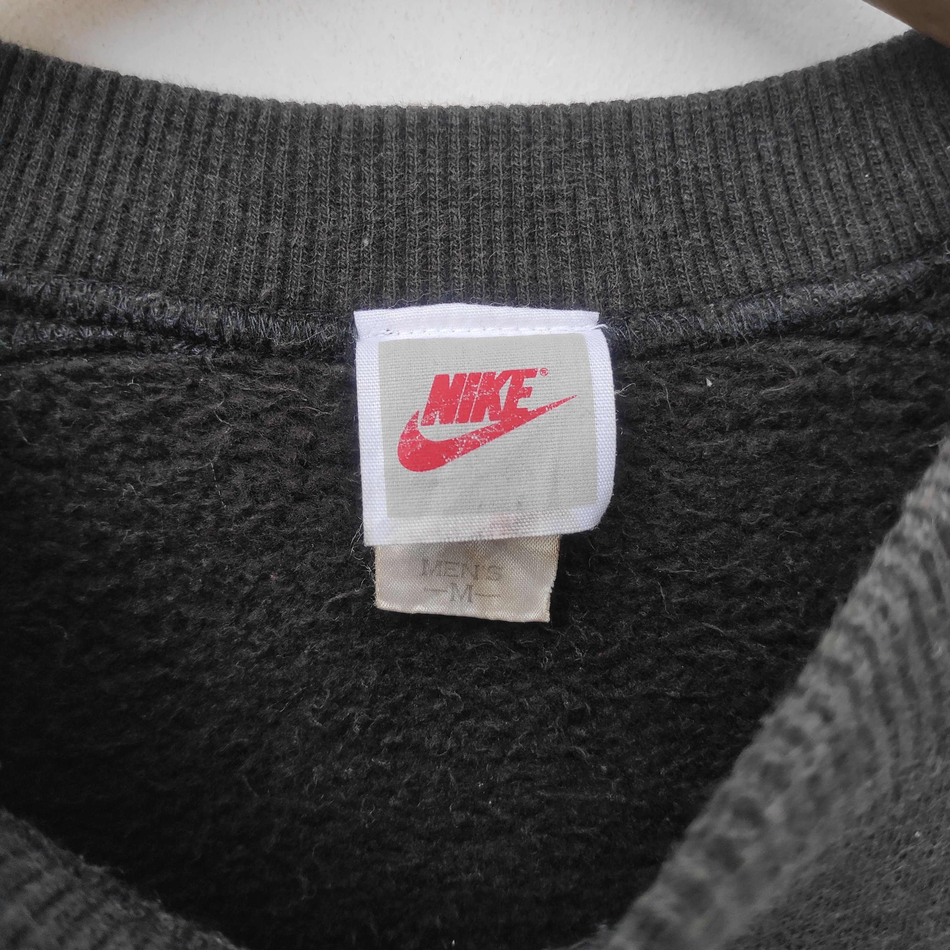 Nike × Vintage Vintage Nike Sweatshirt Black Medium Size Dope Streetwear Size US M / EU 48-50 / 2 - 4 Thumbnail