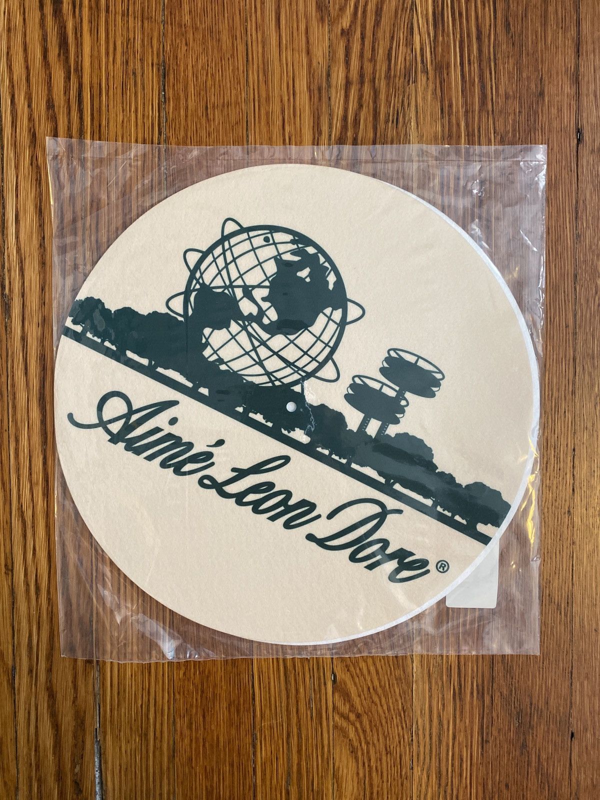 Aime Leon Dore Aime Leon Dore Dj Turntable Unisphere Slip