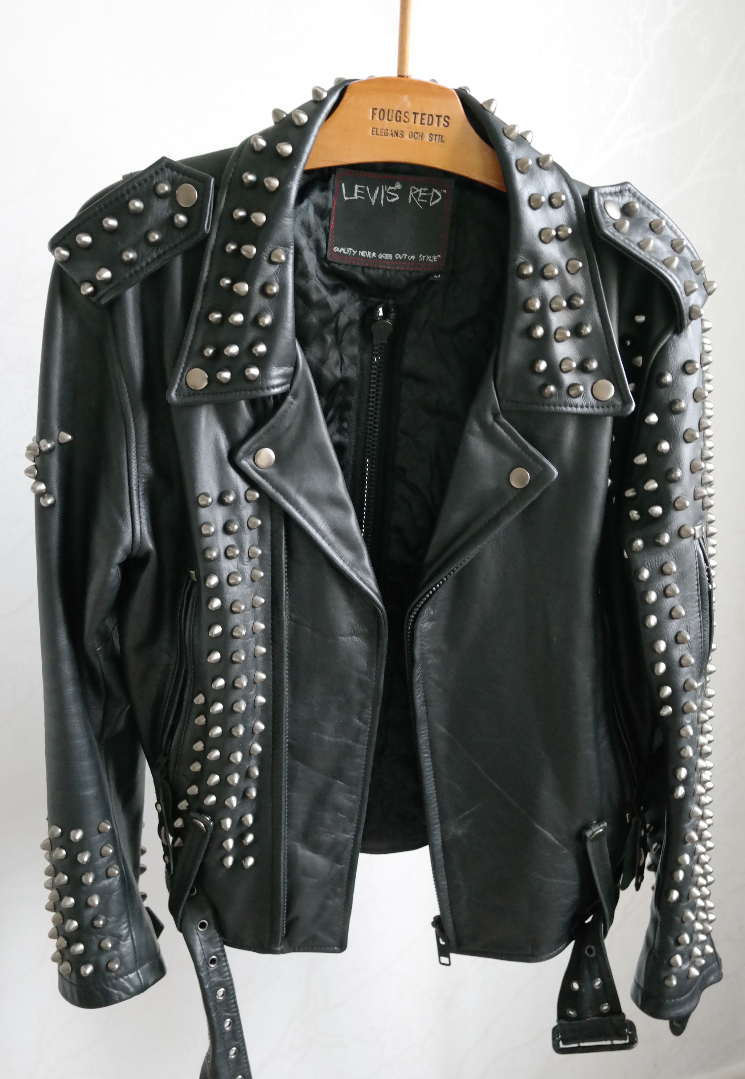 Levi's LEVI´S RED STUDDED LEATHER JACKET 2004 | Grailed