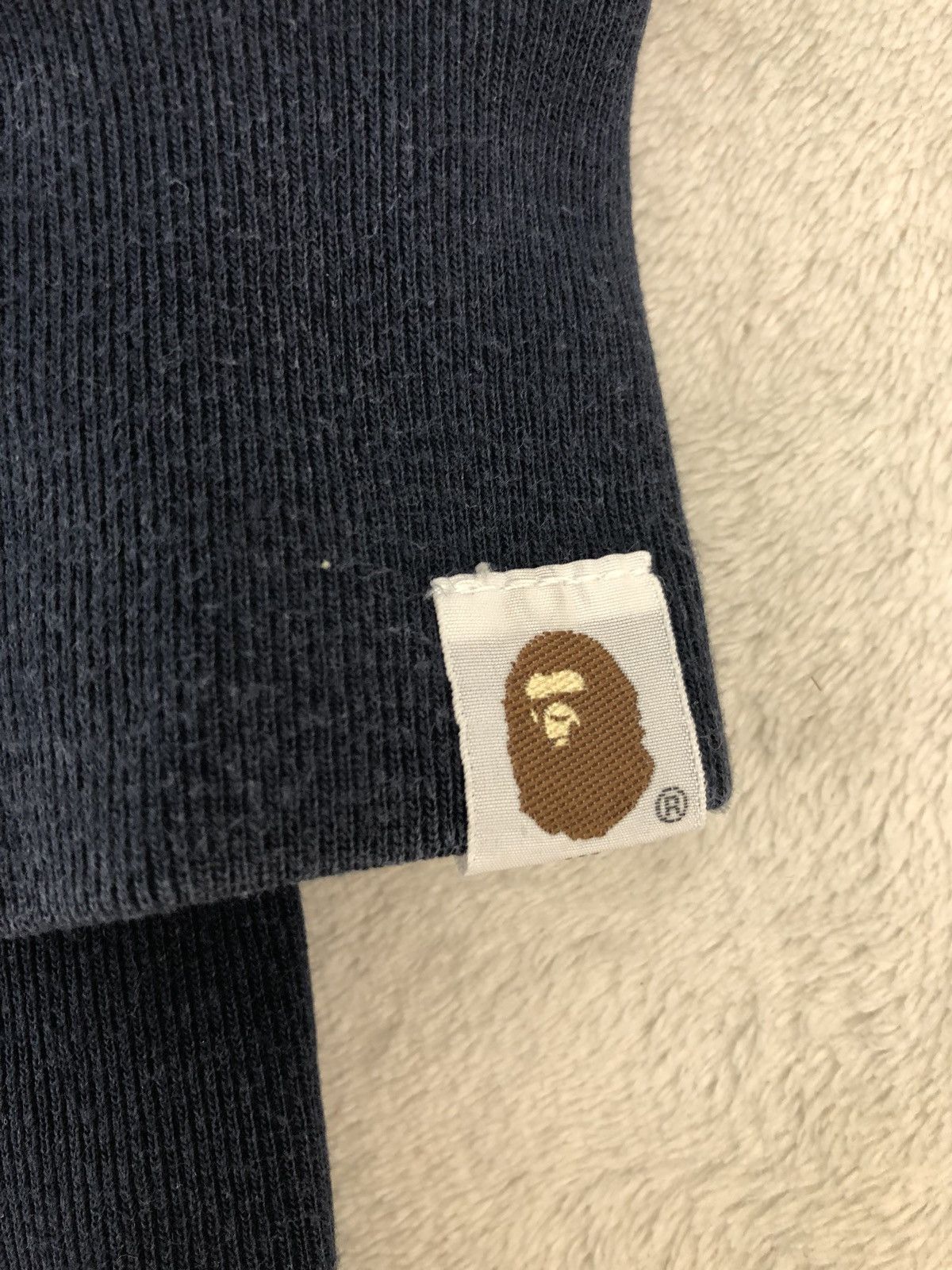 Bape 2000's Bape bathing ape college logo hoodie busy works Size US L / EU 52-54 / 3 - 5 Thumbnail