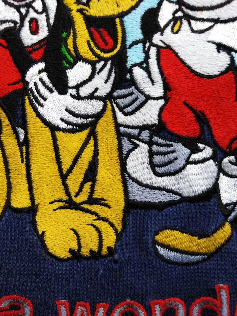 Disney × Mickey Mouse × Vintage MICKEY AND FRIENDS EMBOIDERED DISNEY SPORTS SWEATSHIRT Size US L / EU 52-54 / 3 - 2 Thumbnail
