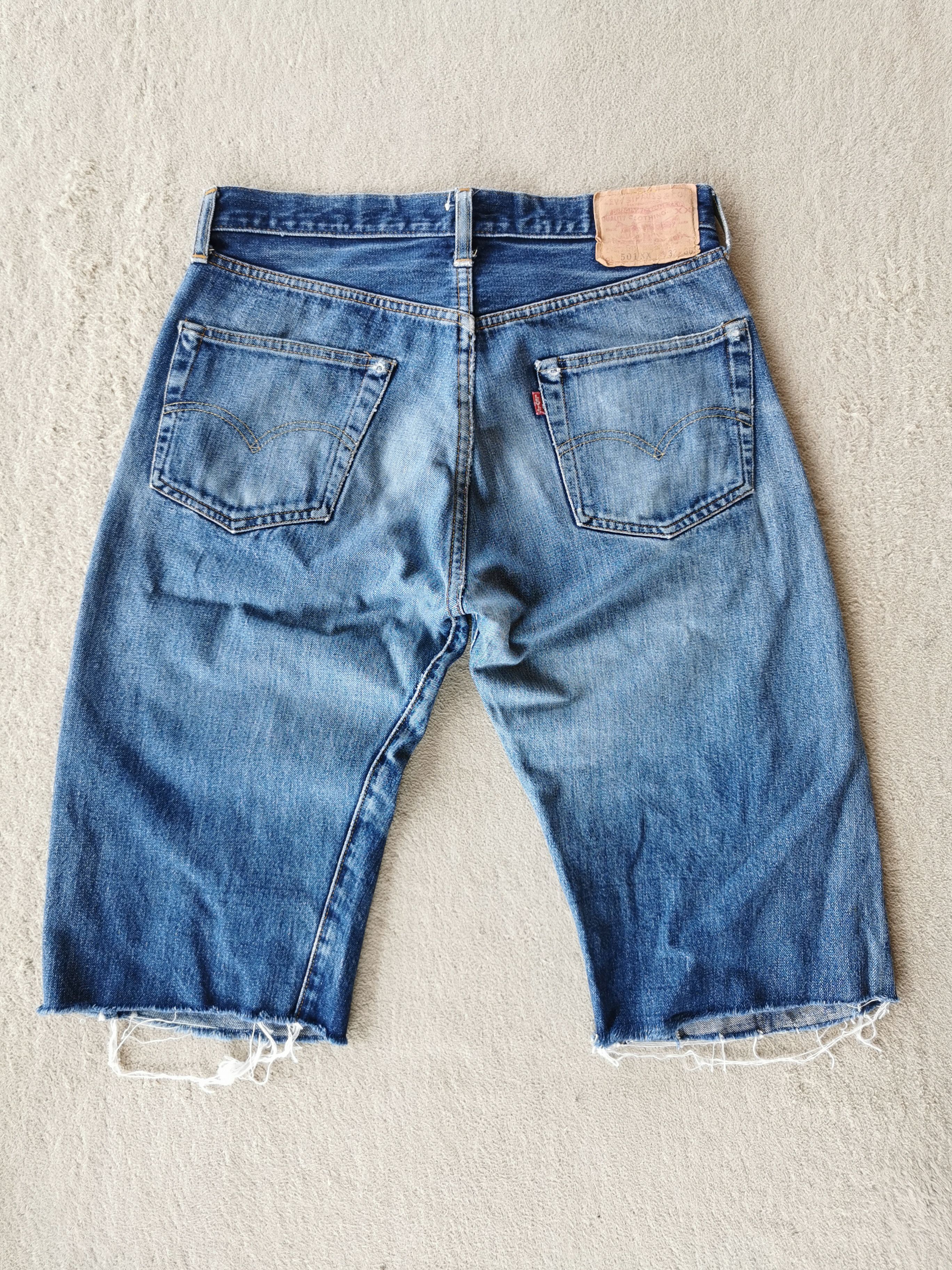 Levi's 1997 Vintage Levis 501 XX Selvedge Cropped Short Jeans Size US 32 / EU 48 - 1 Thumbnail