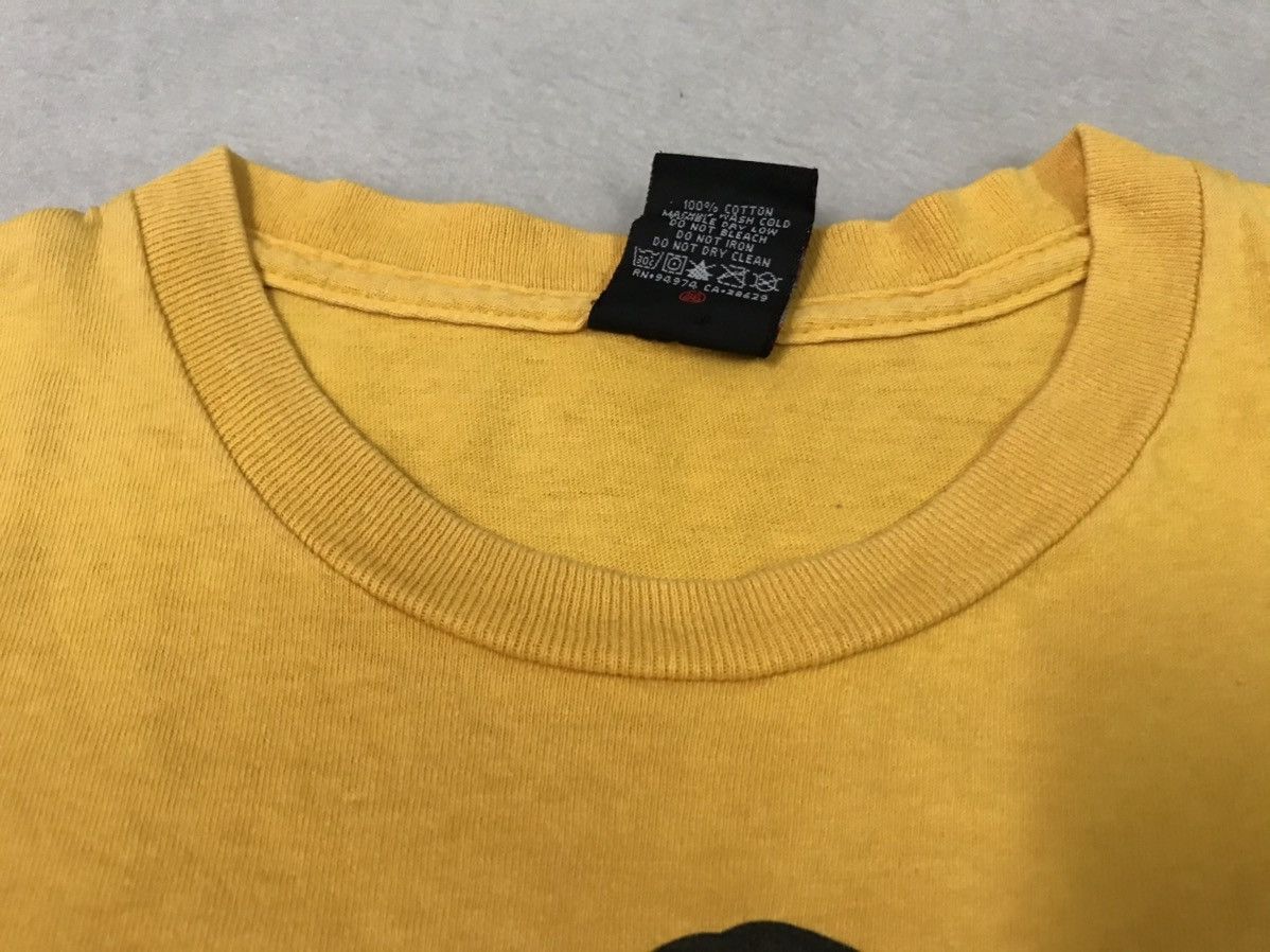 Stussy Vtg International Stussy Trible Big Logo Tshirt Size L Size US L / EU 52-54 / 3 - 4 Thumbnail