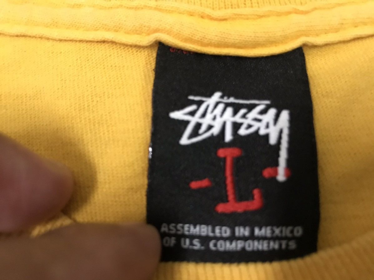 Stussy Vtg International Stussy Trible Big Logo Tshirt Size L Size US L / EU 52-54 / 3 - 6 Thumbnail