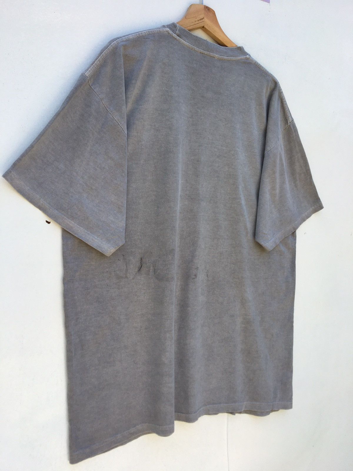 Nike Vintage 90s Nike Center Swoosh Big Logo T-shirt Size US L / EU 52-54 / 3 - 12 Thumbnail