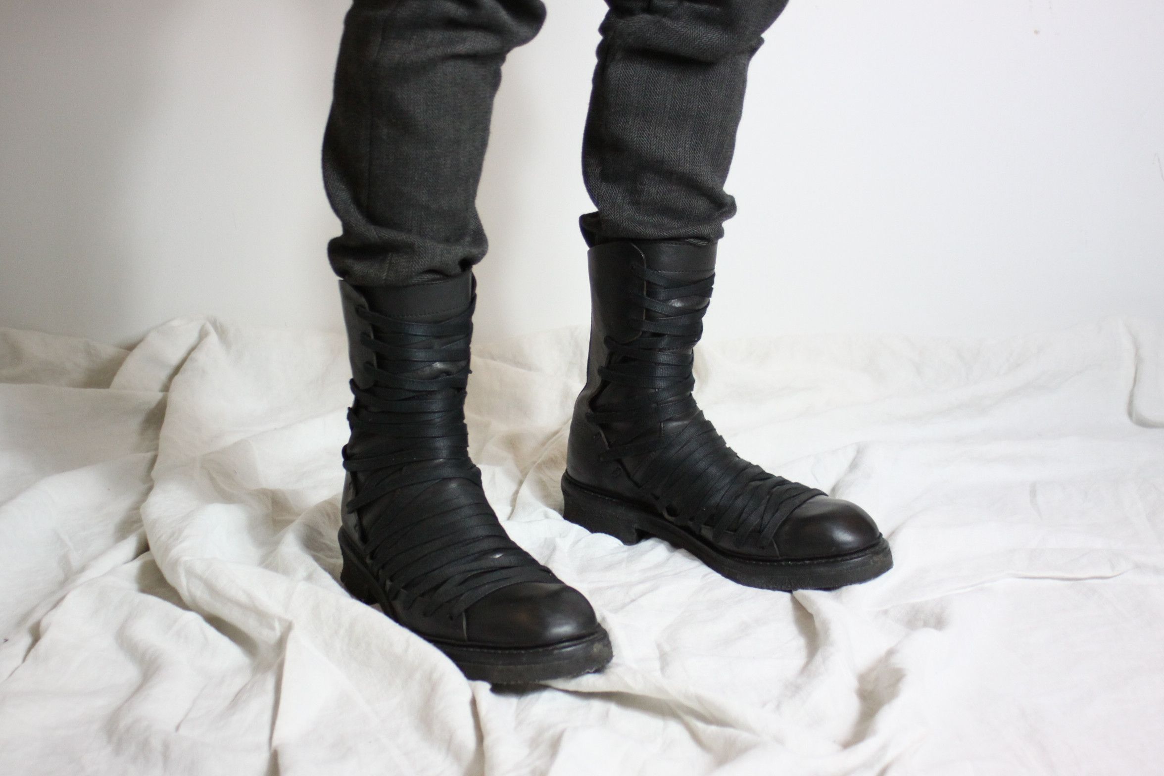 ZIP 靴 thick-soled DOUBLE SHOES JULIUS 19PF ZIP 靴 thick-soled DOUBLE SHOES JULIUS 19PF