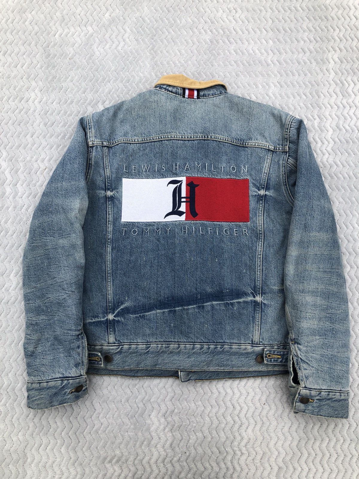 Lewis hamilton x tommy hilfiger best sale denim jacket