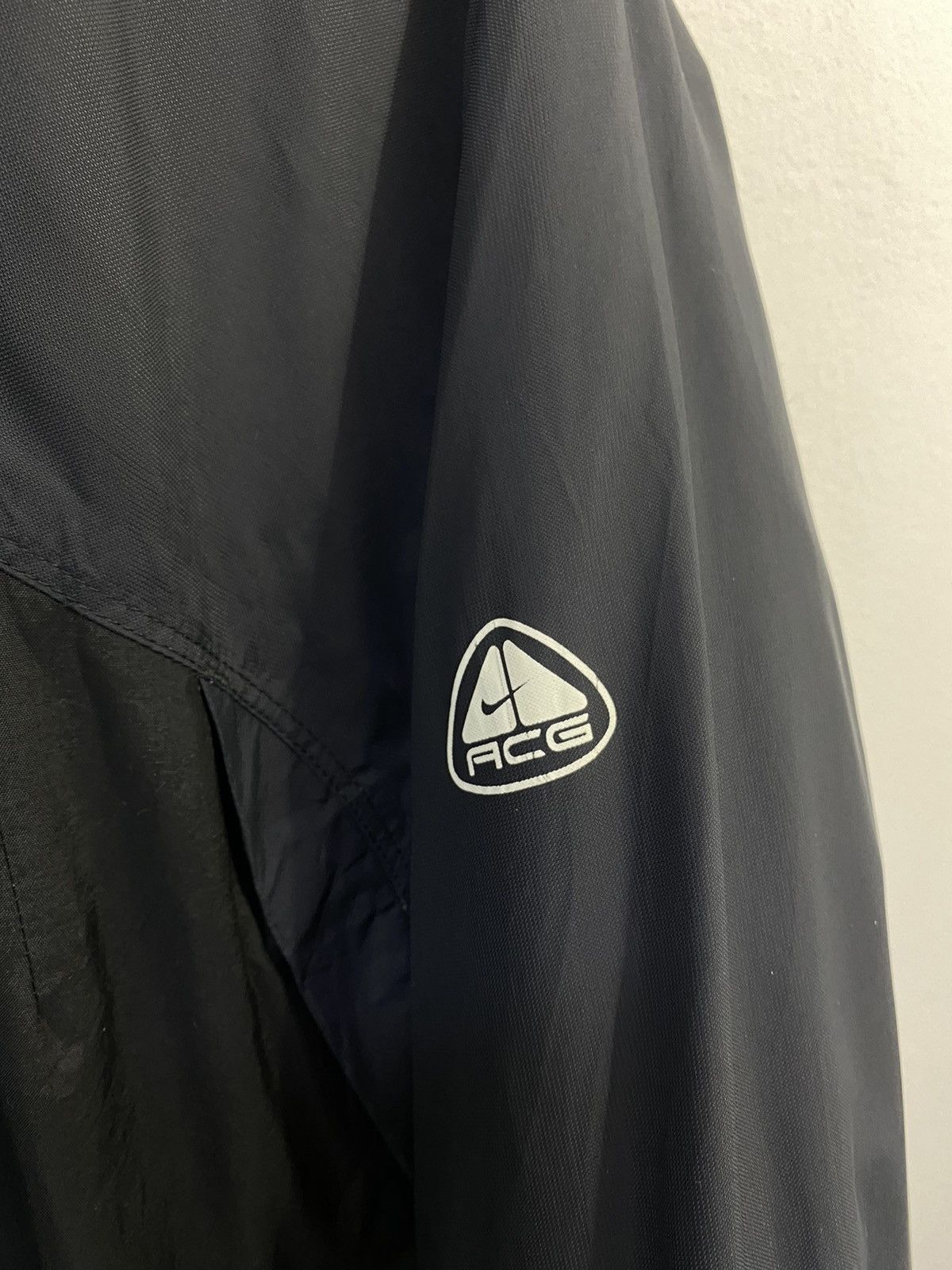 Nike ACG Nike AGC Padded Jacket Two Tone Color Design Nice Design Size US XL / EU 56 / 4 - 3 Thumbnail