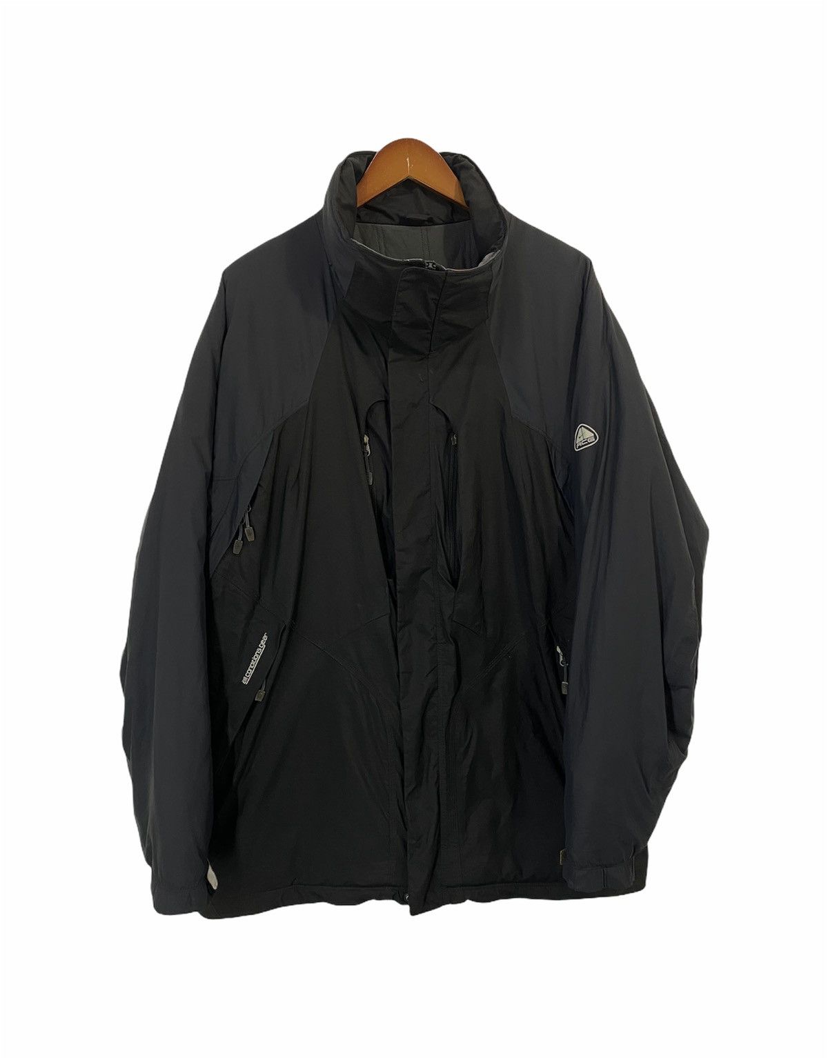 Nike ACG Nike AGC Padded Jacket Two Tone Color Design Nice Design Size US XL / EU 56 / 4 - 1 Thumbnail