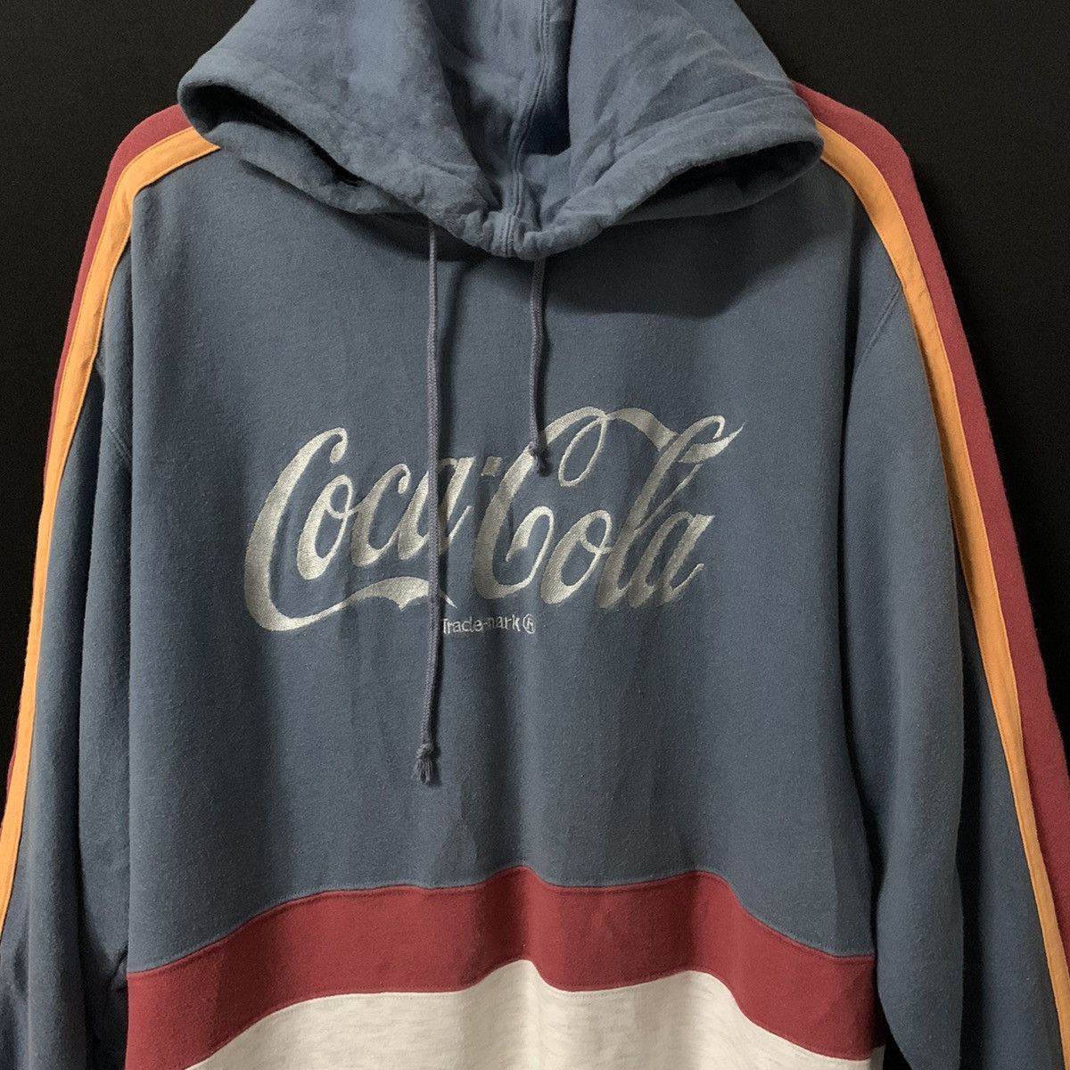 Coca Cola × Vintage Vintage Coca-cola Embroidery Hooded Sweater Sweatshirt Size US L / EU 52-54 / 3 - 2 Thumbnail