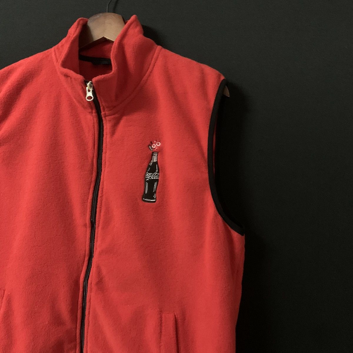 Coca Cola × Vintage Vintage Coca-cola Spell Out Big Logo Zip Ups Vest Size US M / EU 48-50 / 2 - 6 Thumbnail