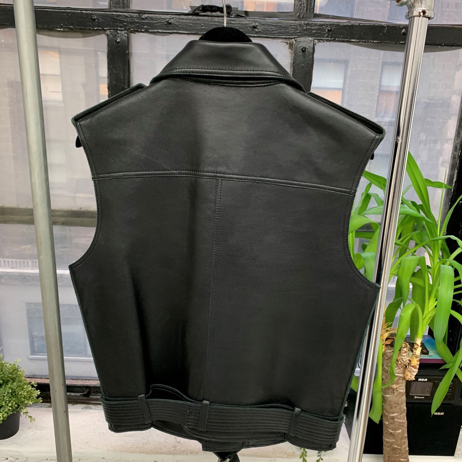 Men\'s lambskin leather moto vest