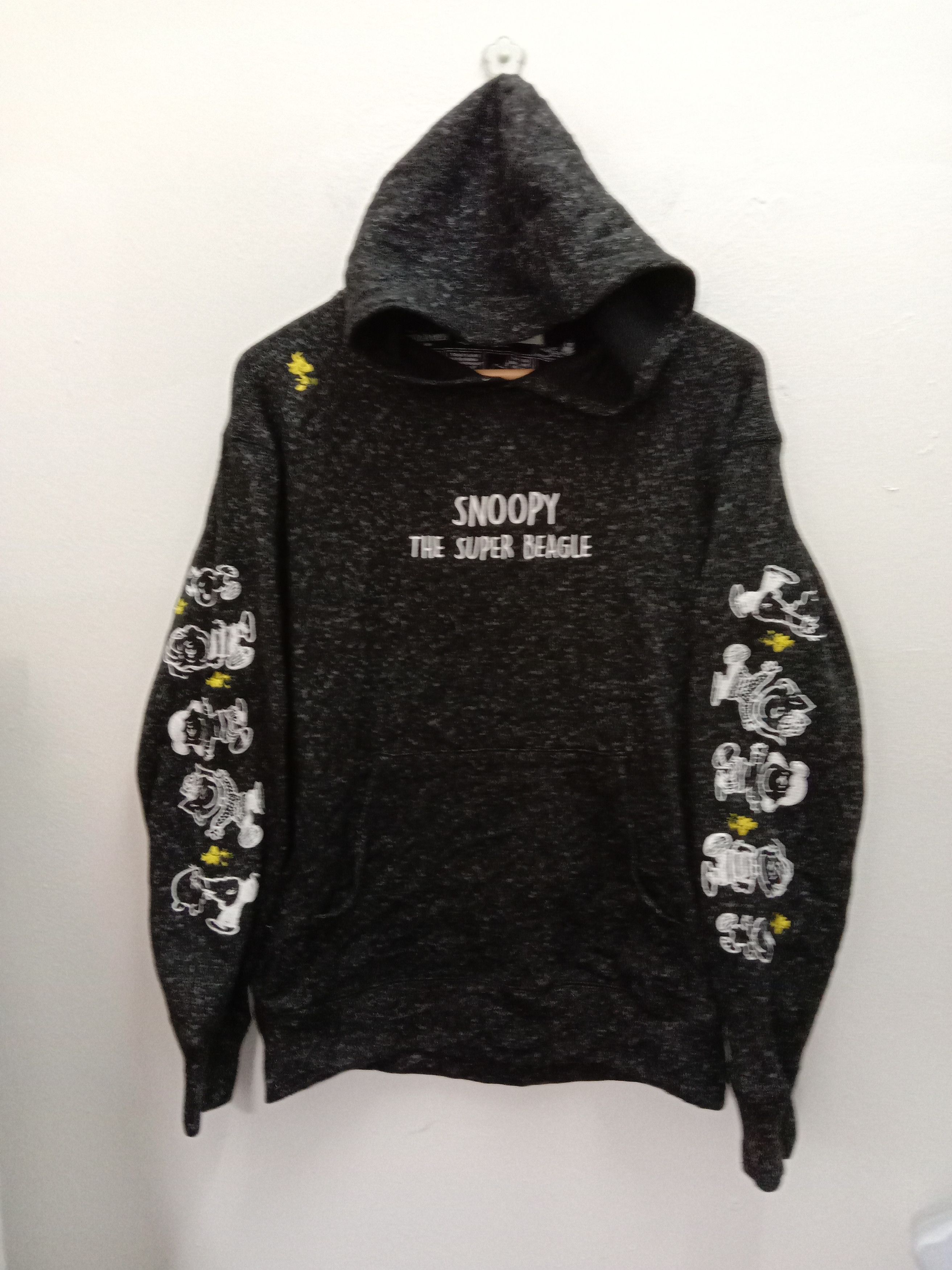 Kith × Peanuts Kith x Peanuts Doghouse Hoodie | Grailed