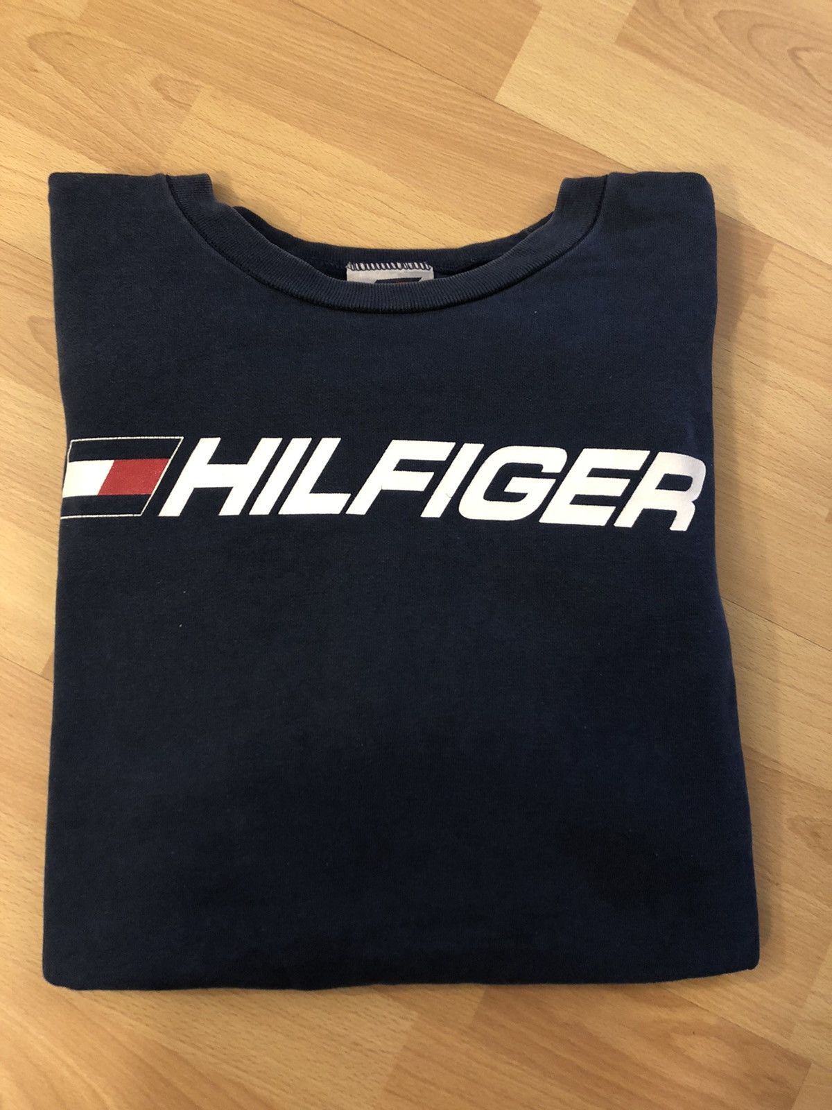 Vintage tommy hilfiger discount crewneck