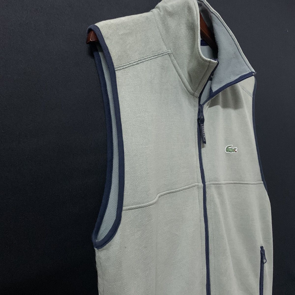 Lacoste Lacoste Sport Classic Small Logo Sleeveless Vest Size US M / EU 48-50 / 2 - 6 Thumbnail