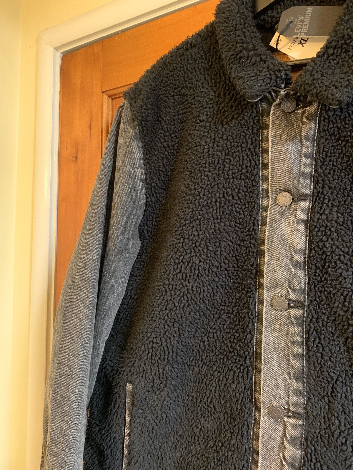 Levi's × Levi's Vintage Clothing *RARE* Brand New Levi’s Premium Reverse Sherpa Jacket - XL Size US XL / EU 56 / 4 - 2 Thumbnail