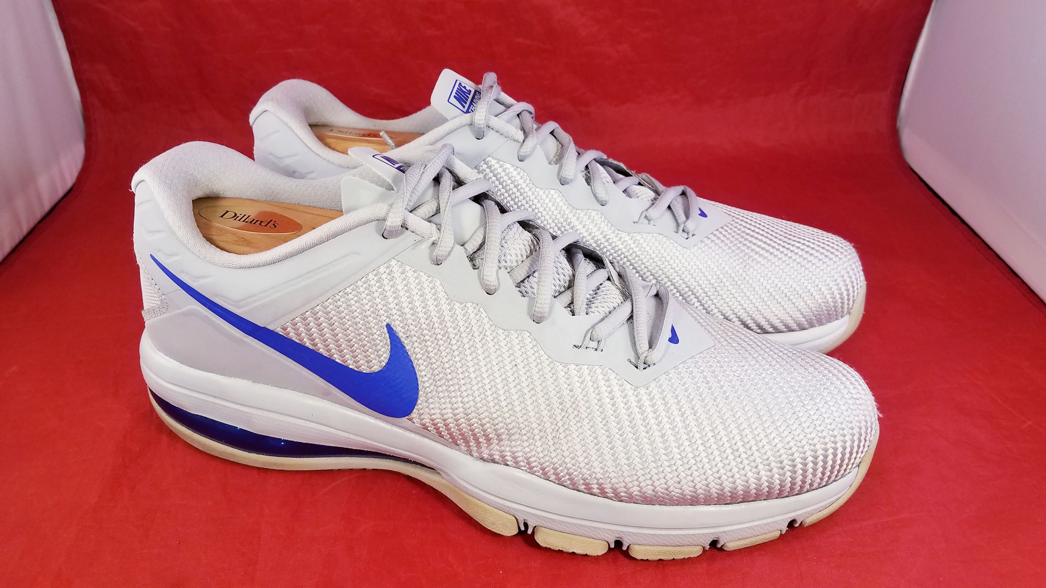 NIKE AIR MAX LIGHT GRAY MAN SNEAKERS SZ 46/12