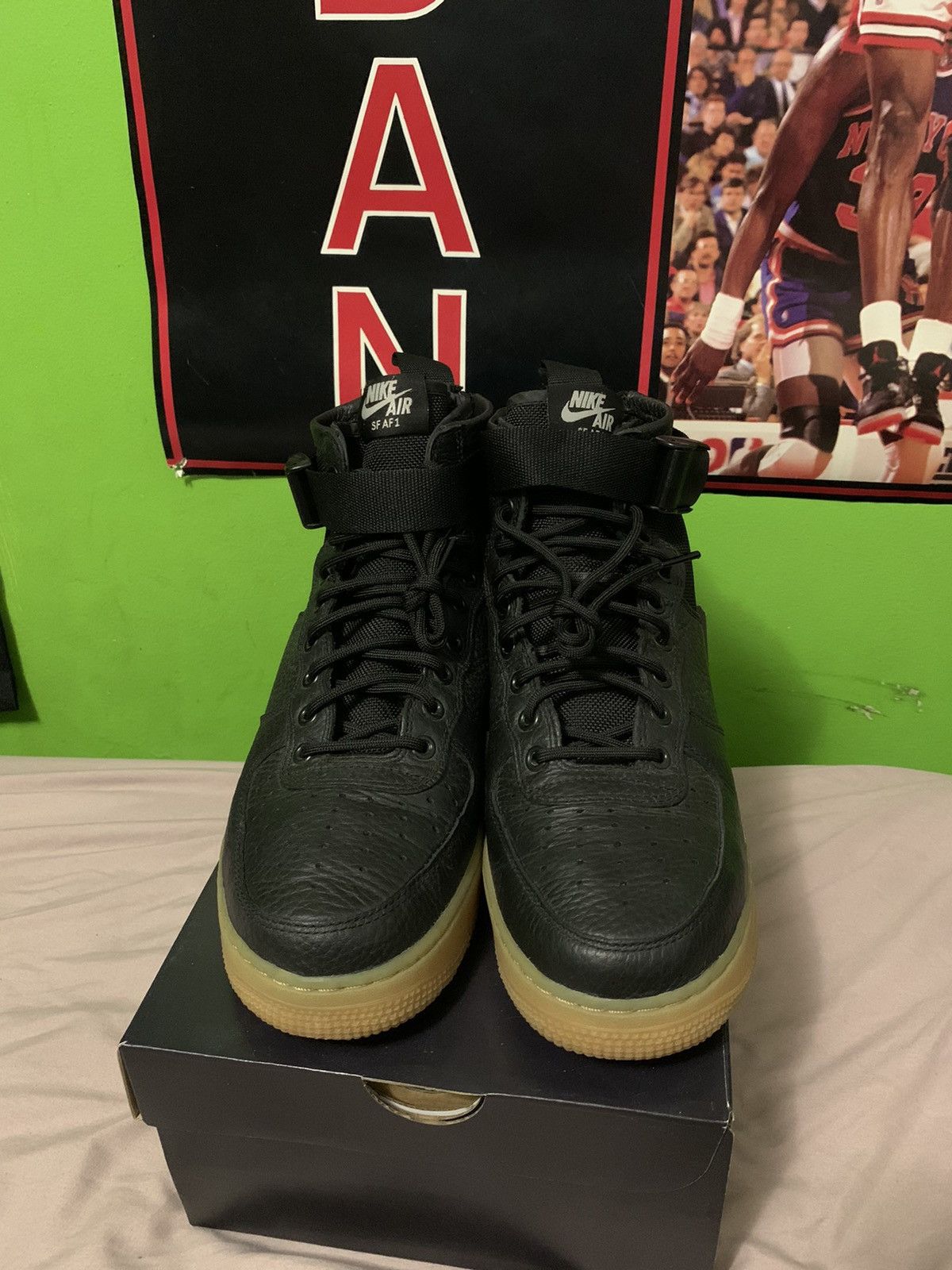 Nike Nike SF Air Force 1 Mid Black-Gum Size US 9 / EU 42 - 2 Thumbnail