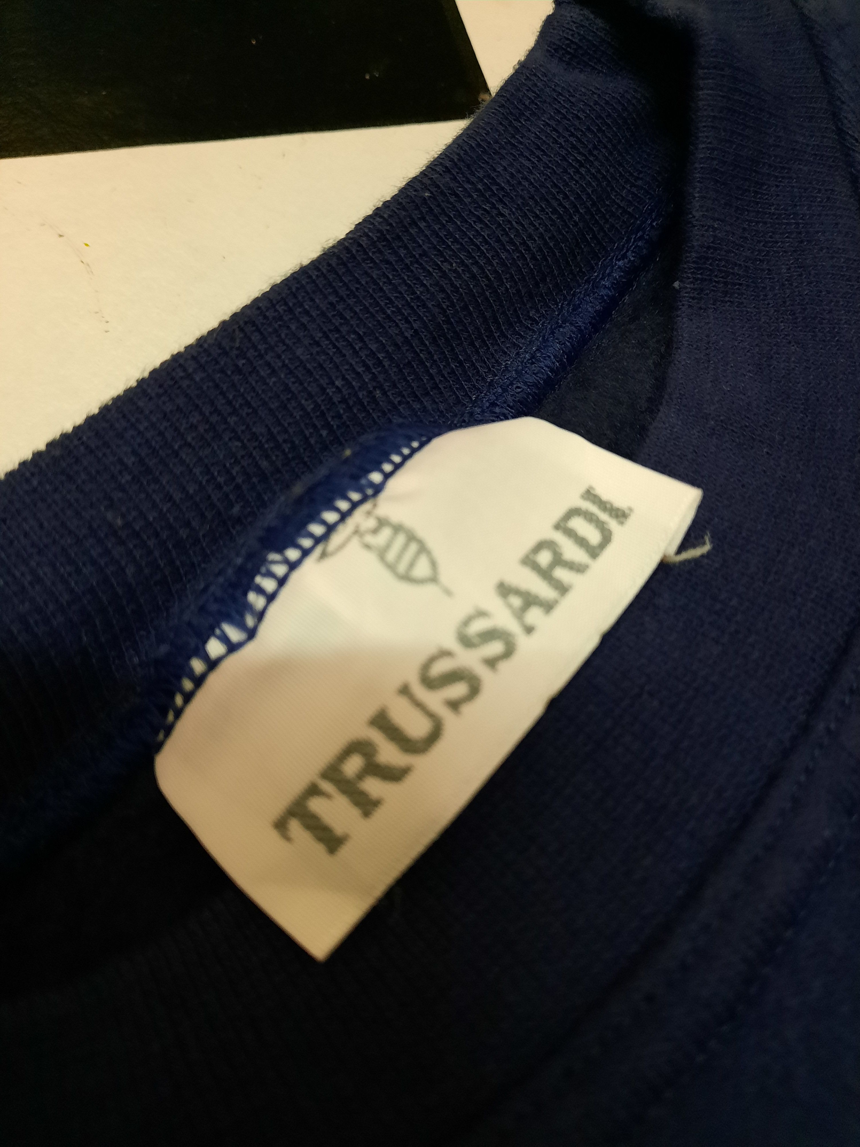 Trussardi VINTAGE TRUSSARDI SWEATSHIRT CROPPED Size US S / EU 44-46 / 1 - 5 Thumbnail