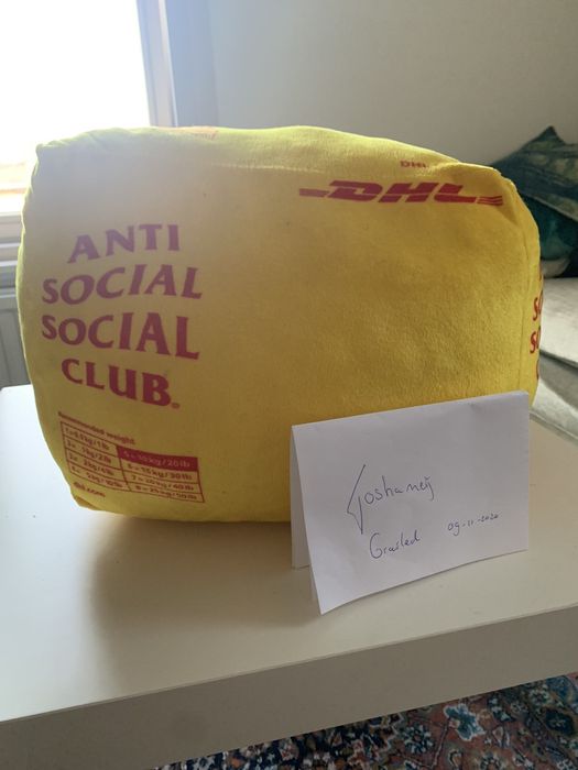 Dhl anti hotsell social social club