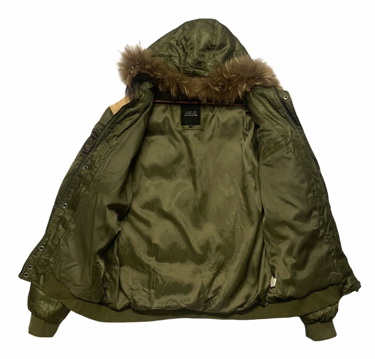MLB × Sports Specialties ⚡️ OFFERS ACCEPT ⚡️ Chicago Cubs Baseball MLB Puffer Jacket Size US L / EU 52-54 / 3 - 10 Thumbnail