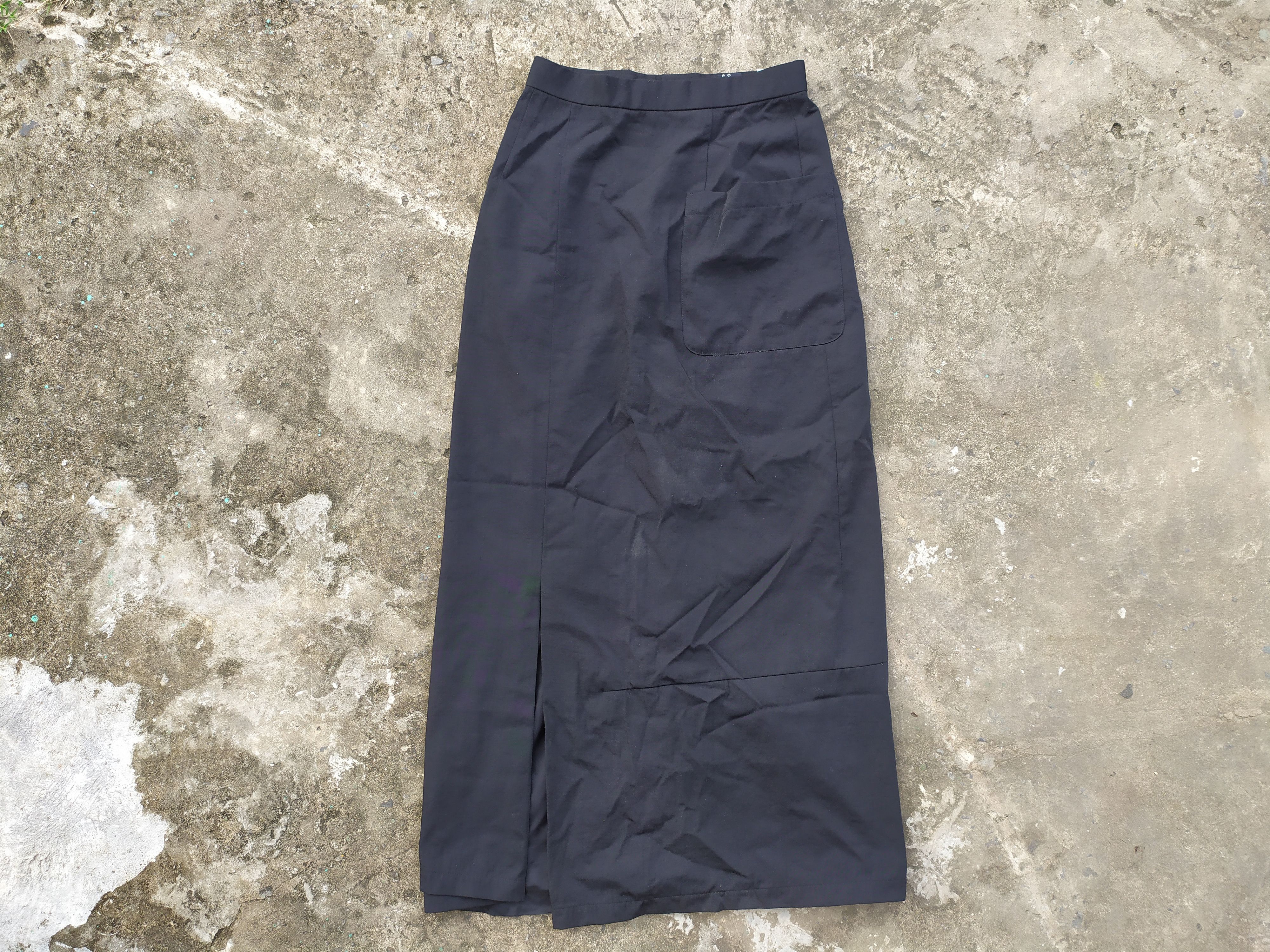 Comme des Garcons Comme des Garcons Size US 26 / EU 42 - 2 Thumbnail