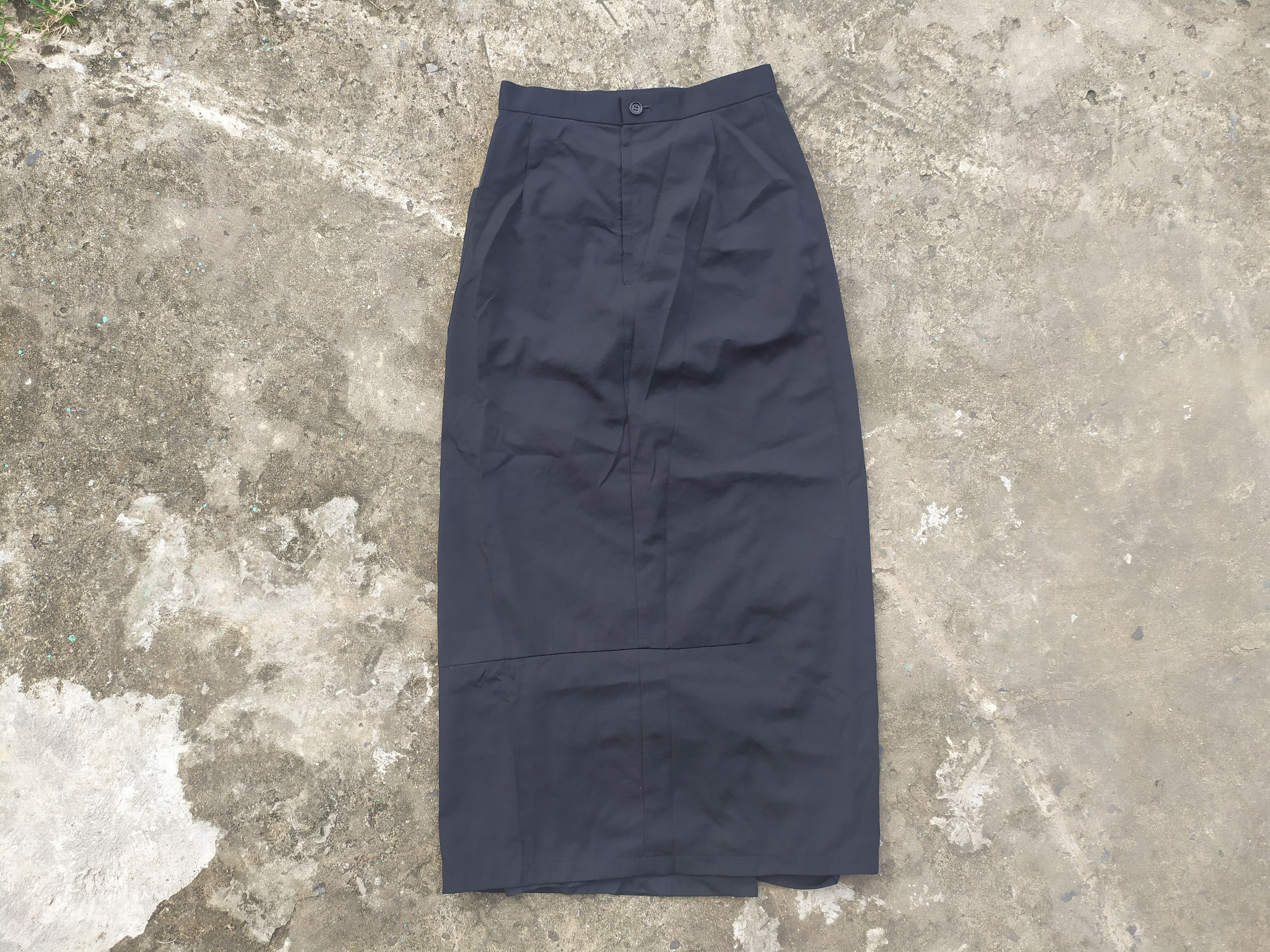 Comme des Garcons Comme des Garcons Size US 26 / EU 42 - 1 Thumbnail