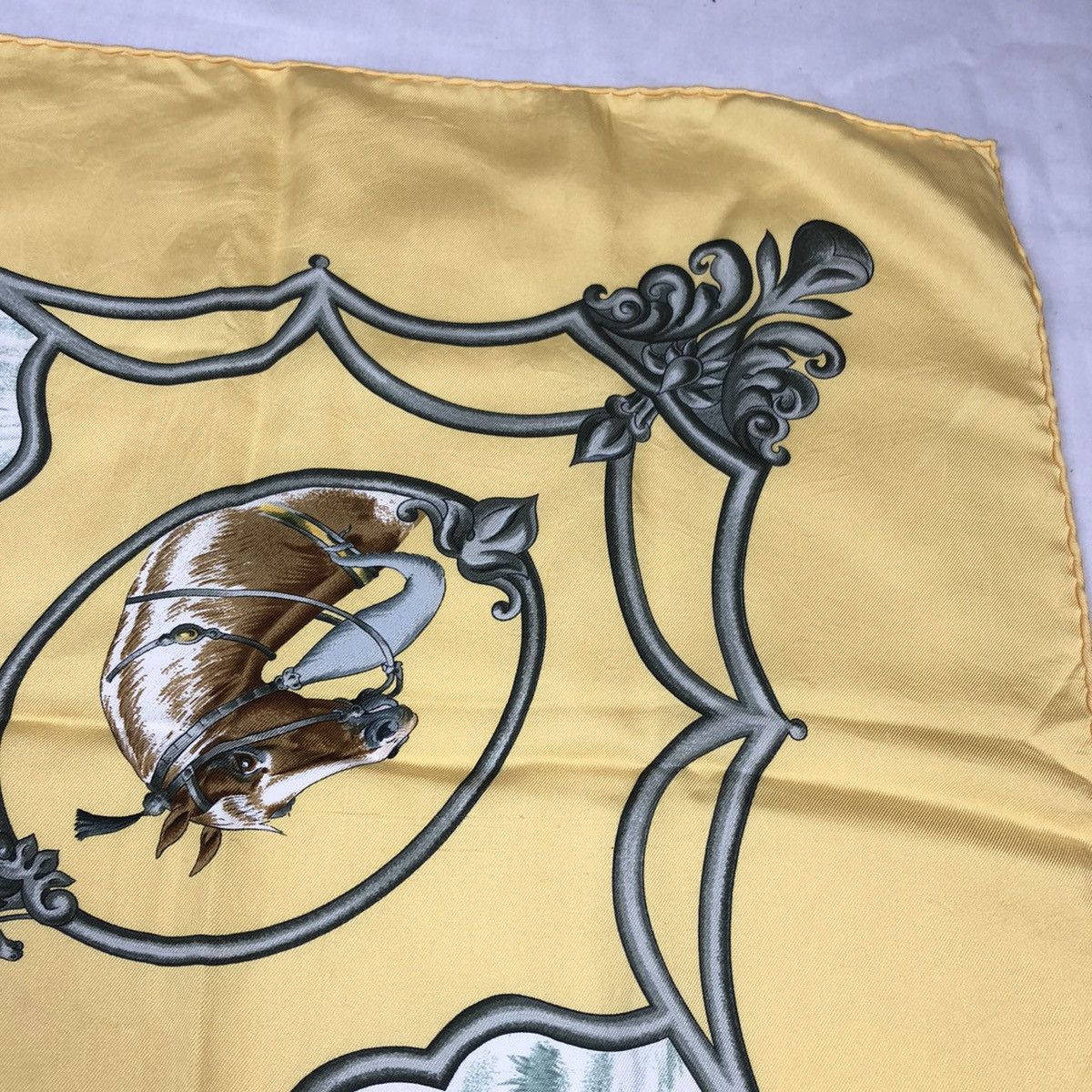 Hermes Vintage Hermès Silk Scarf Size ONE SIZE - 6 Thumbnail