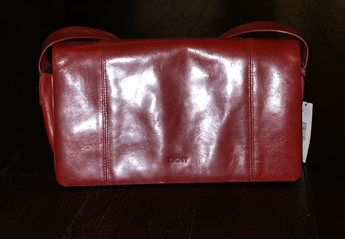 DKNY × Vintage DKNY 2000/2001 FW Shoulder Bag Size ONE SIZE - 1 Thumbnail