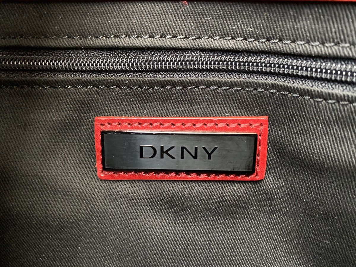 DKNY × Vintage DKNY 2000/2001 FW Shoulder Bag Size ONE SIZE - 8 Thumbnail