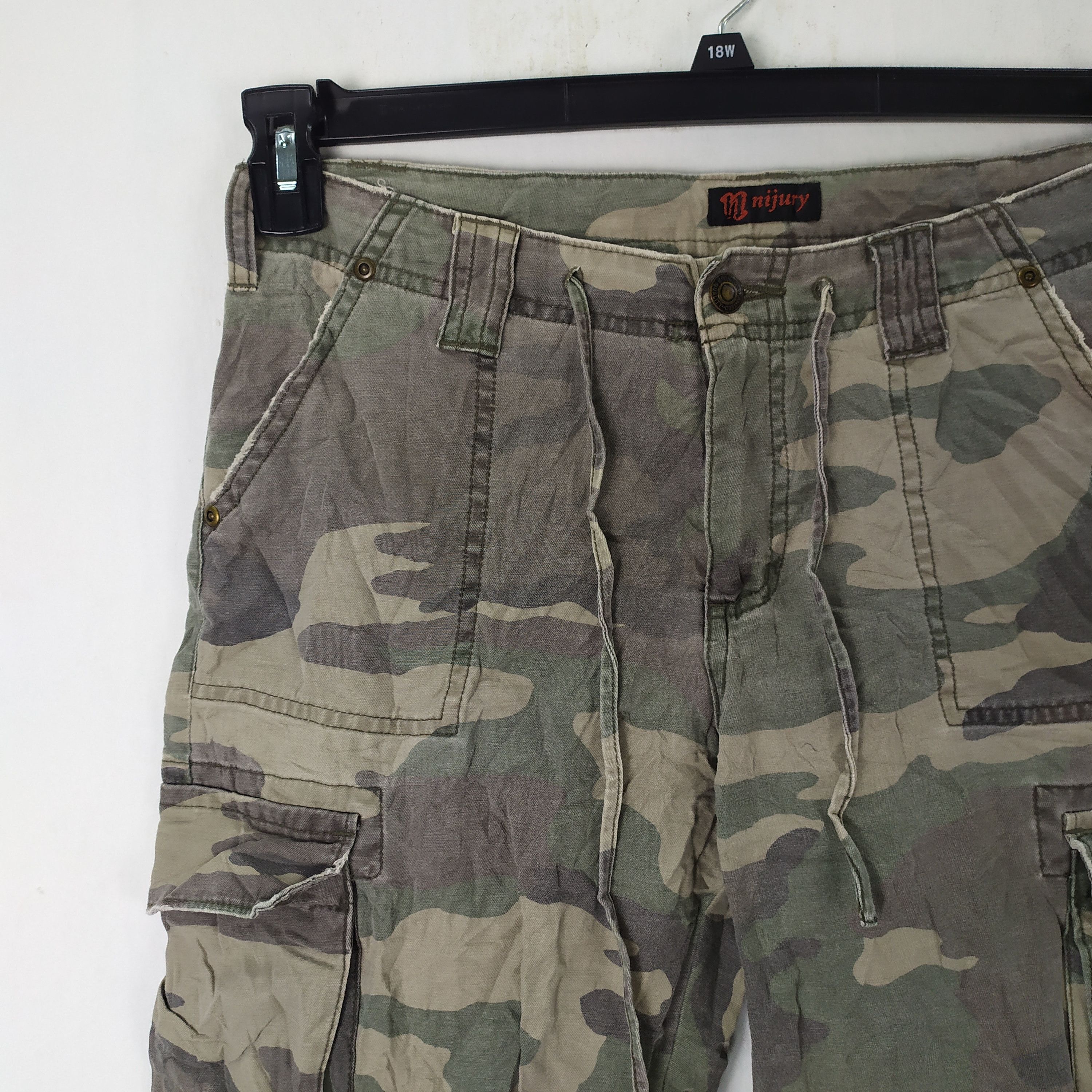 Other N NIJURY CAMO CROPPED/SHORT CARGO PANTS Size US 30 / EU 46 - 4 Thumbnail