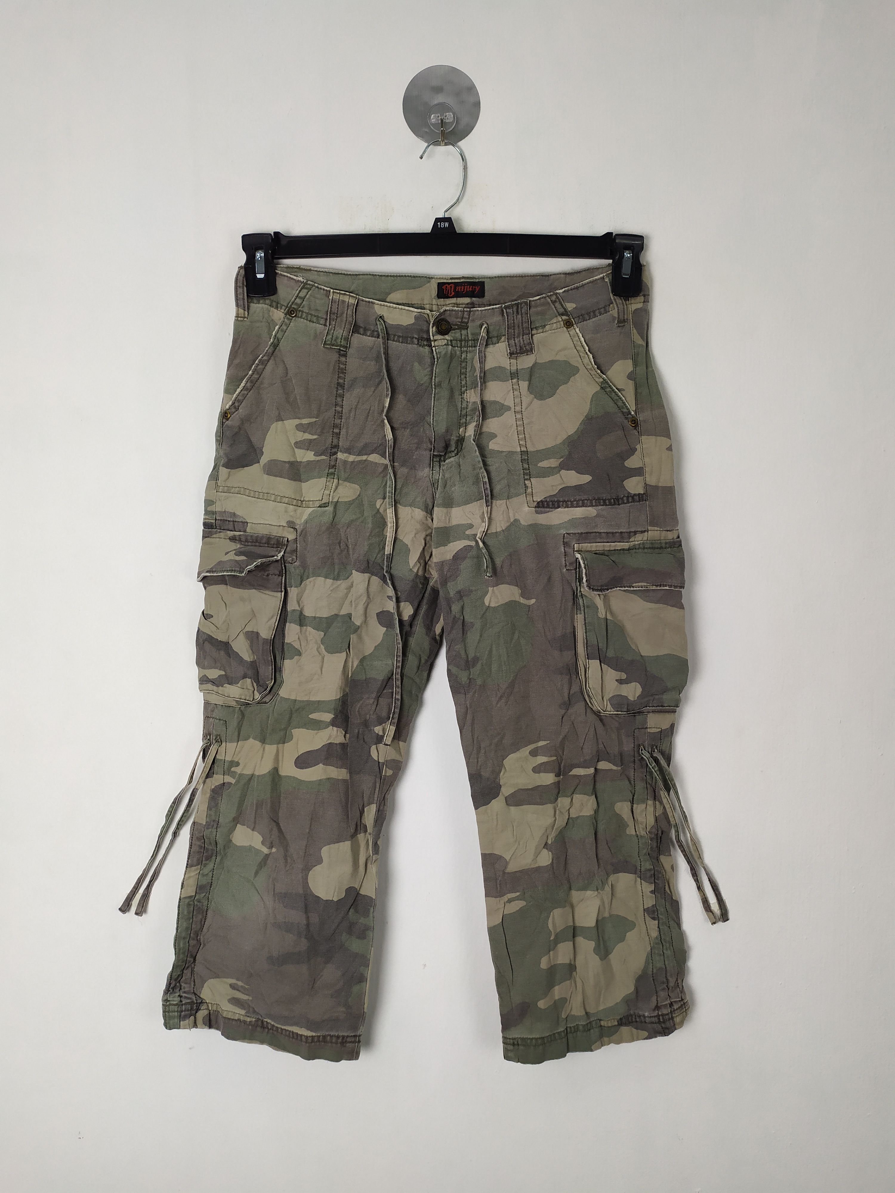 Other N NIJURY CAMO CROPPED/SHORT CARGO PANTS Size US 30 / EU 46 - 1 Thumbnail